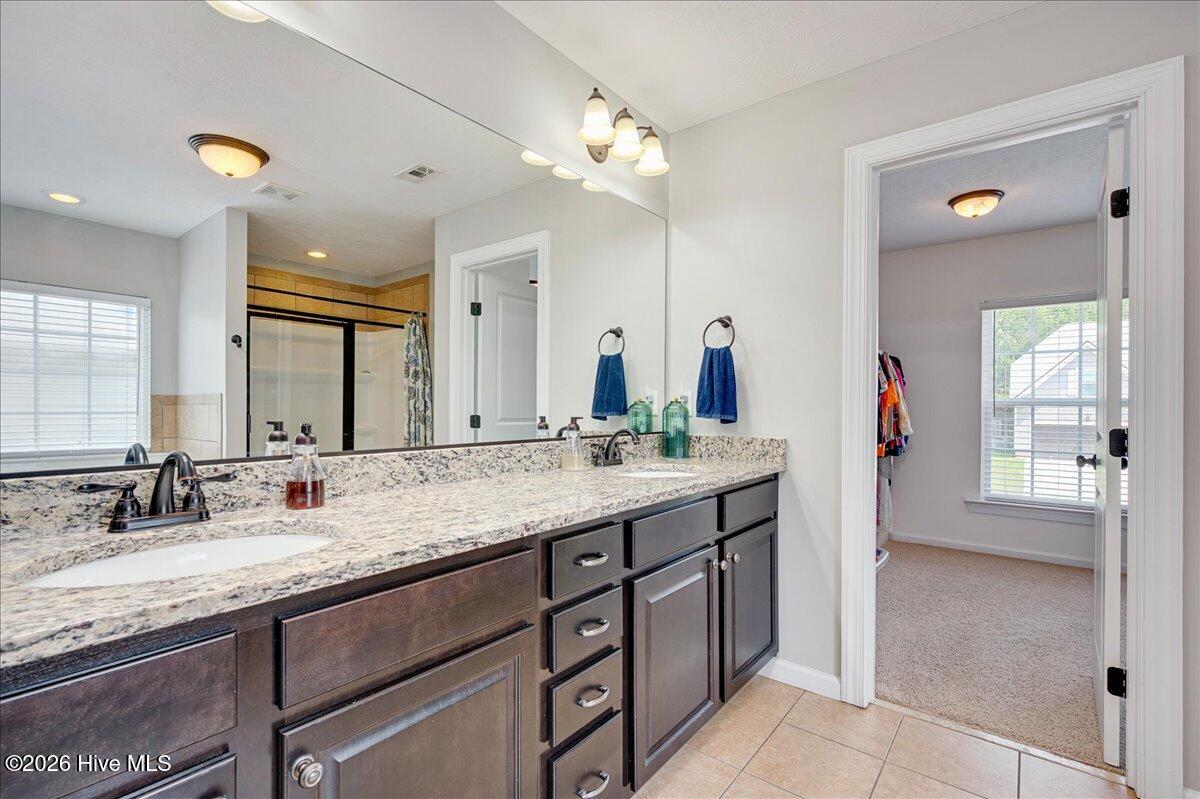 1038 Lancaster Way Property Photo 26