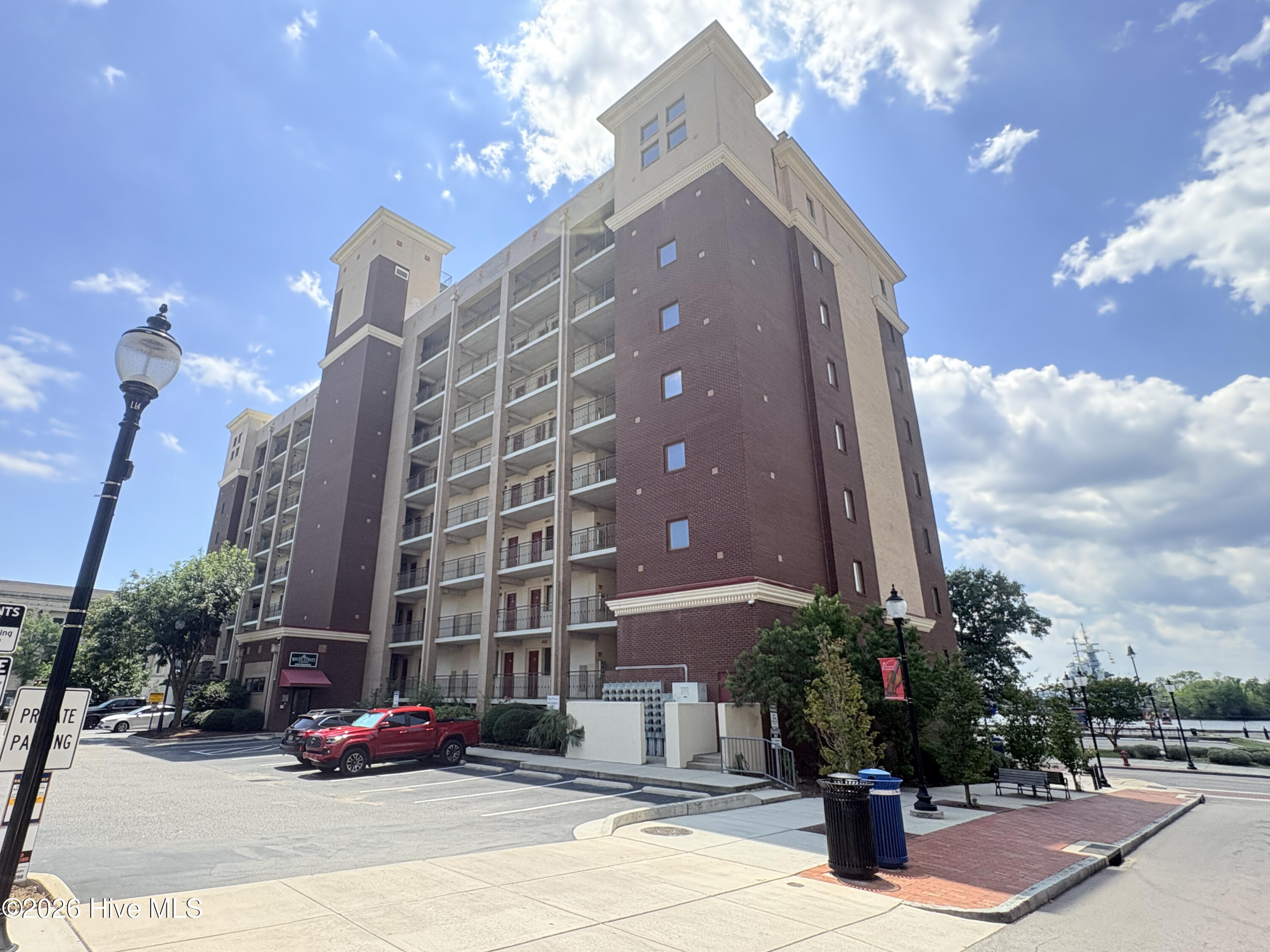 106 N Water Street 506 Property Photo 14
