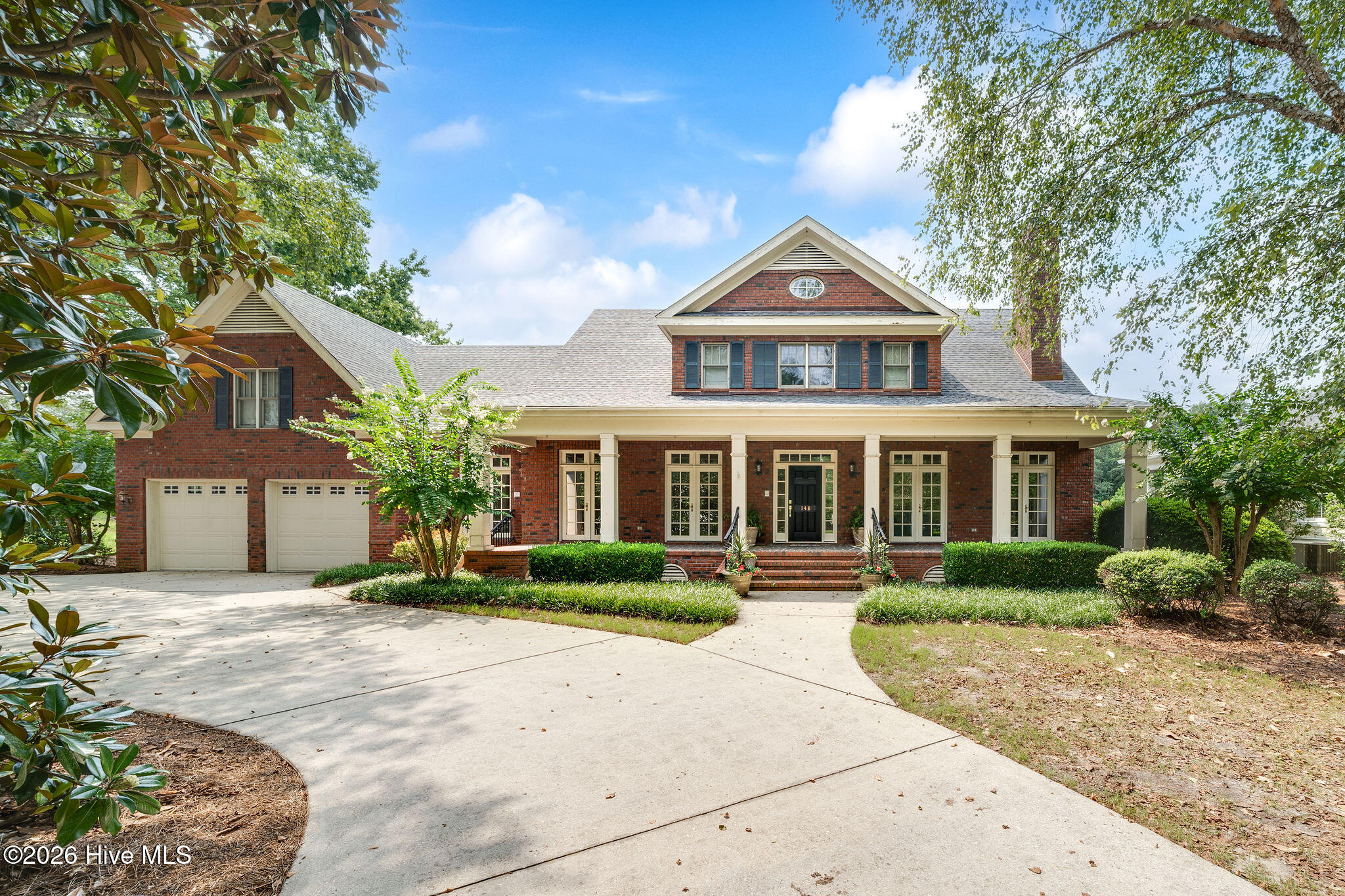 148 E Grandiflora Drive Property Photo 1