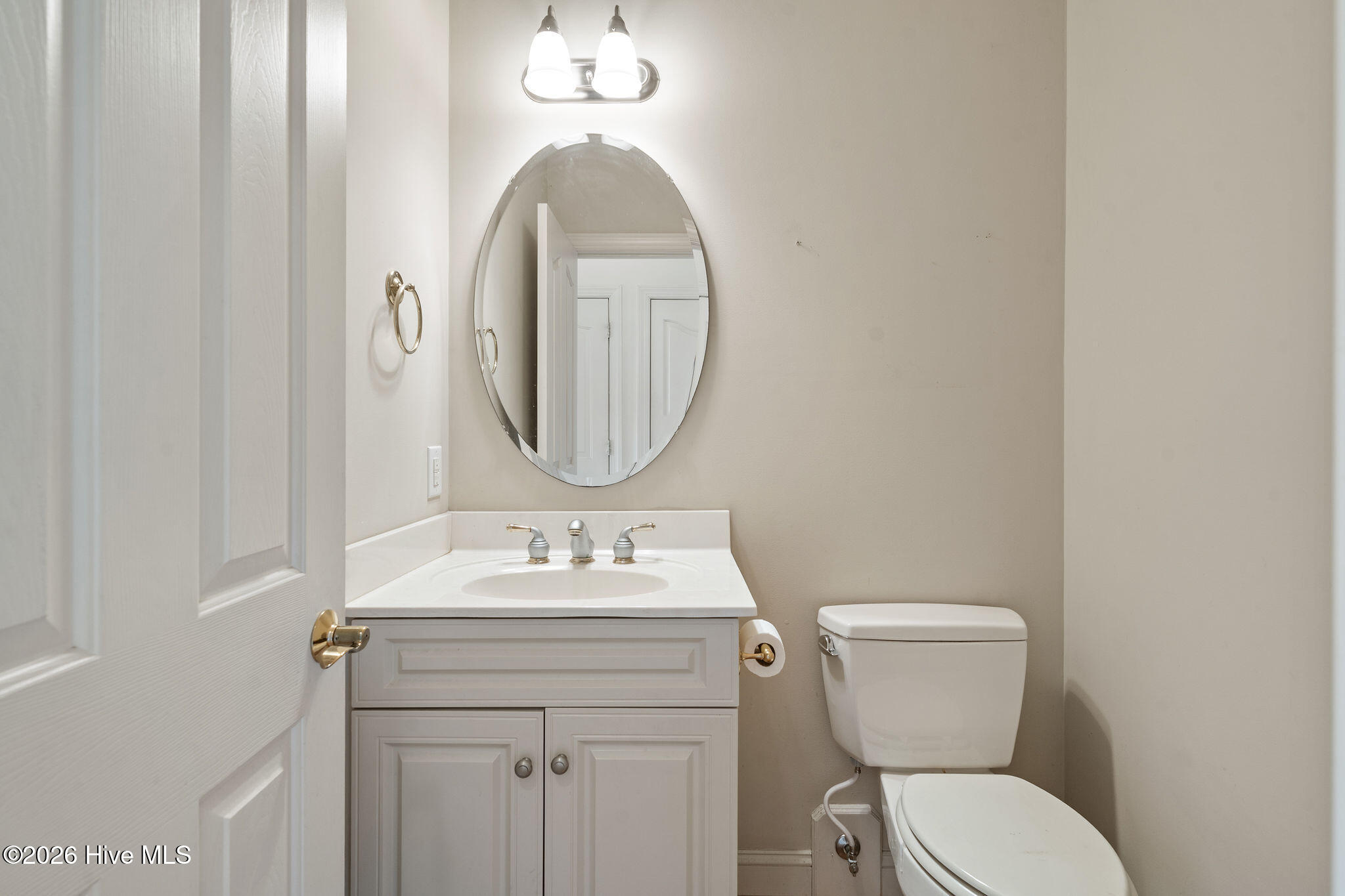 148 E Grandiflora Drive Property Photo 14