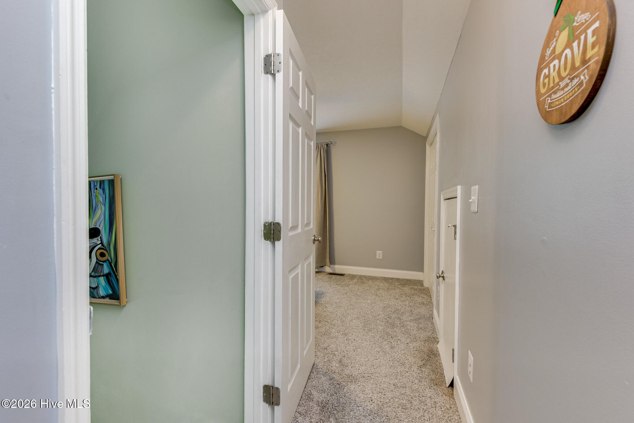 602 W Buena Vista Avenue Unit 10 Property Photo 22