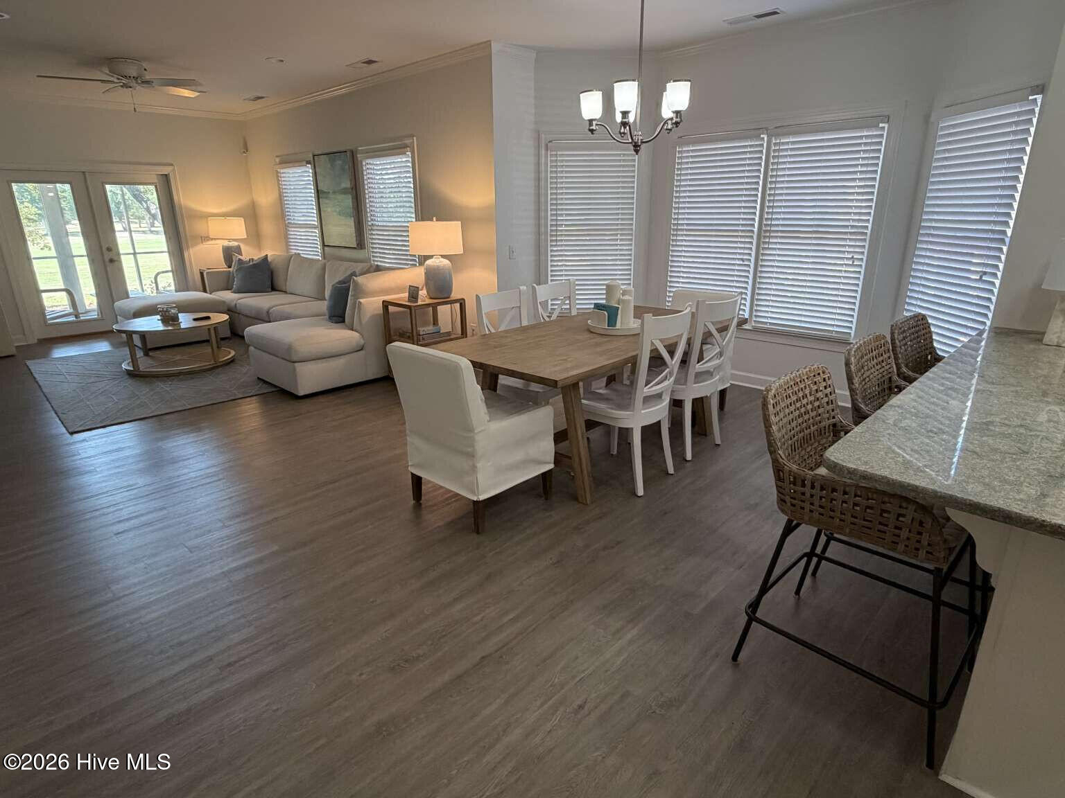 102 Oceangreens Lane Property Photo 12