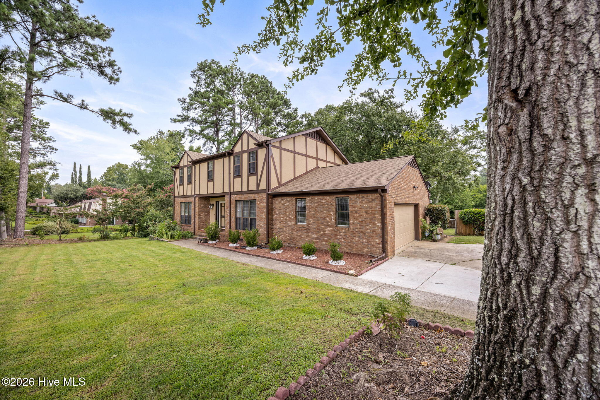 124 Wood Creek Drive Property Photo 16