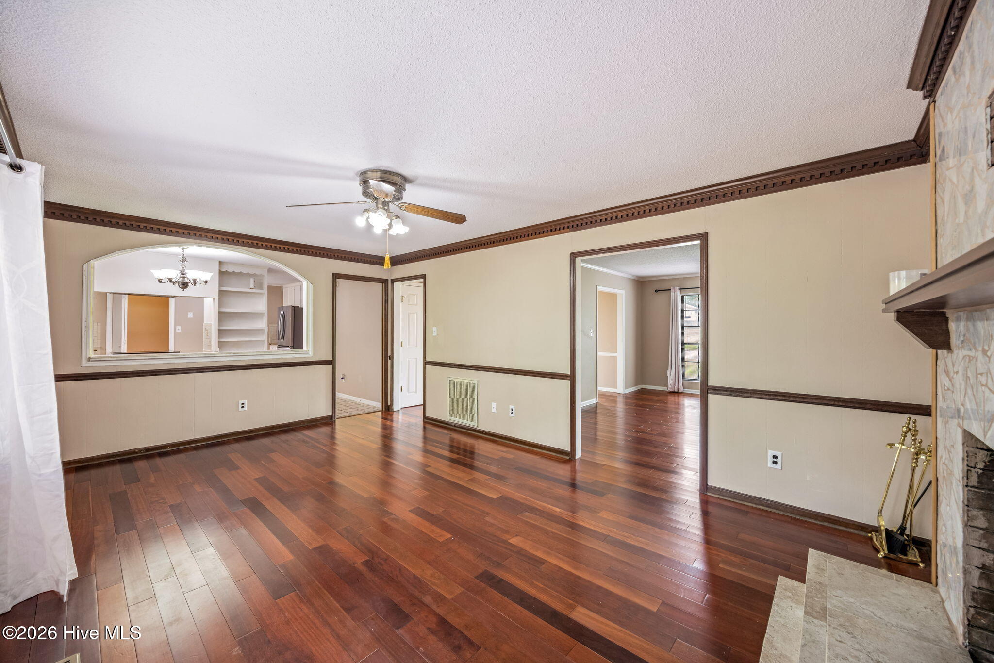 124 Wood Creek Drive Property Photo 23