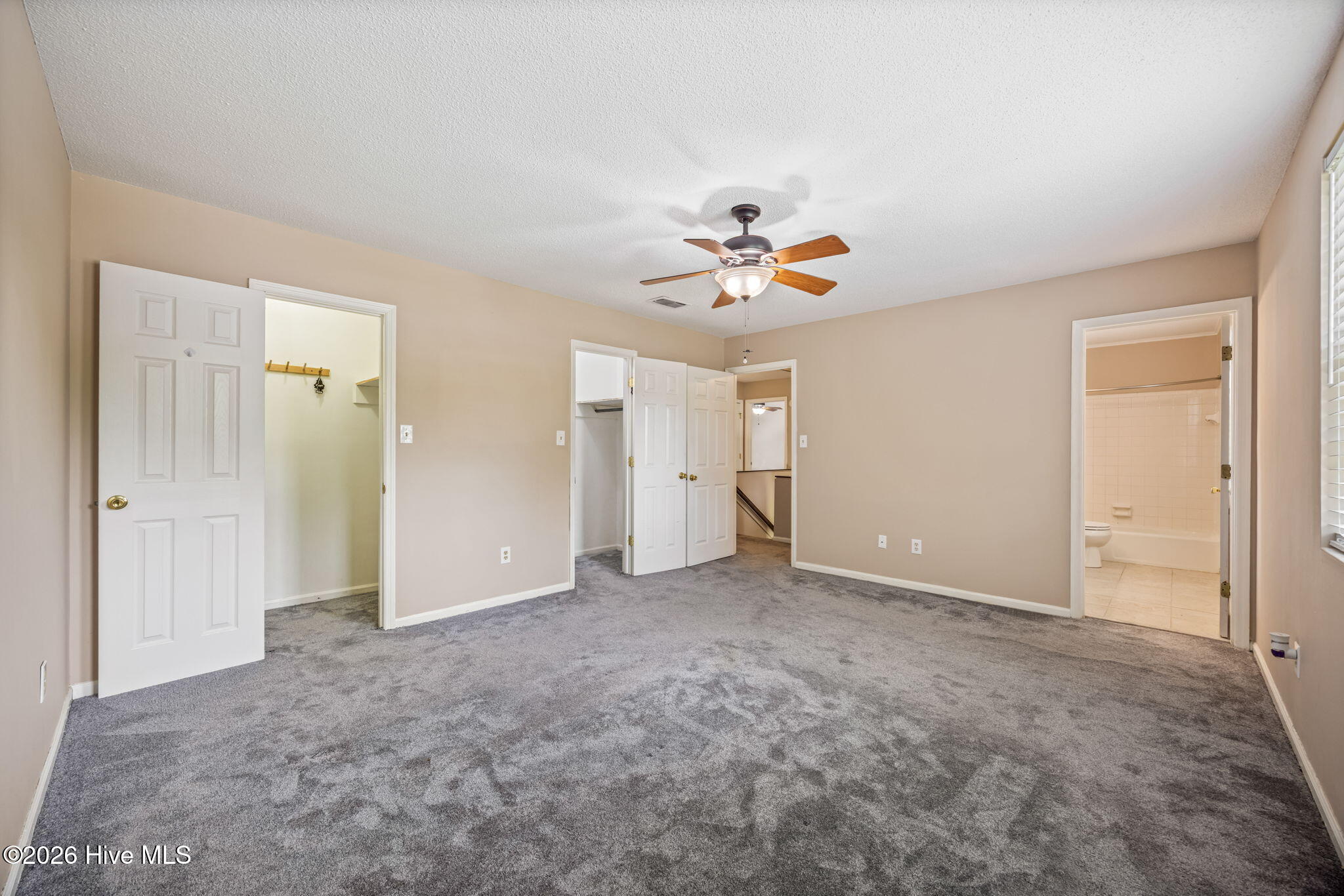 124 Wood Creek Drive Property Photo 45