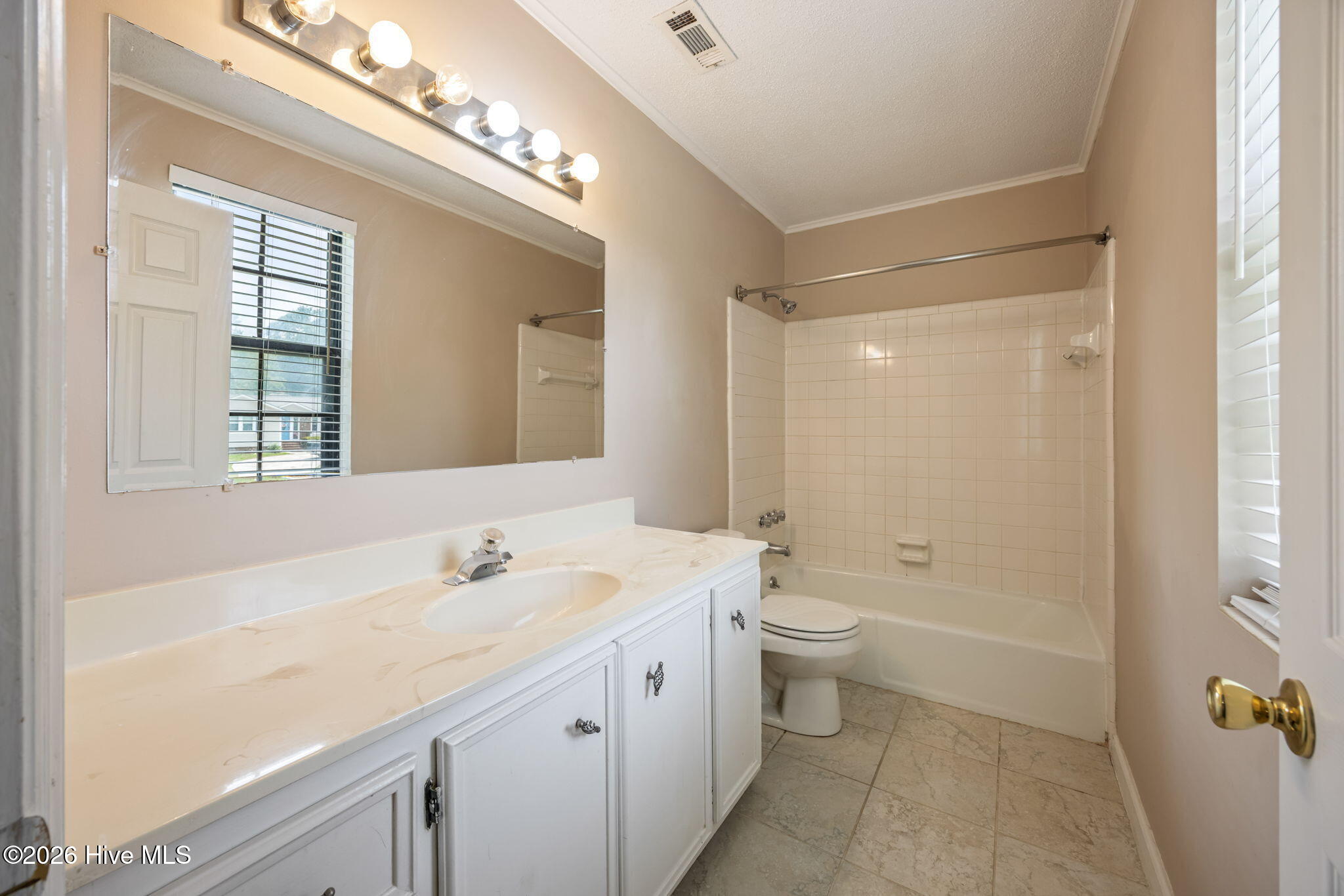 124 Wood Creek Drive Property Photo 46