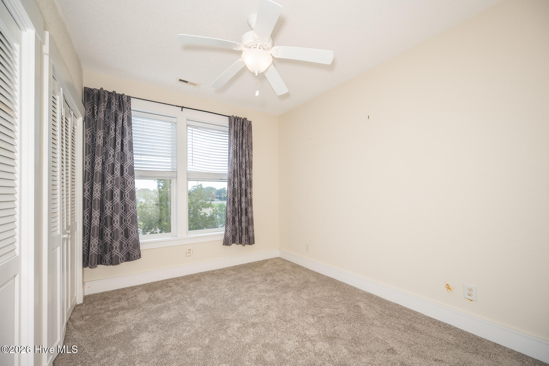 100 Mercedes Court A Property Photo 21