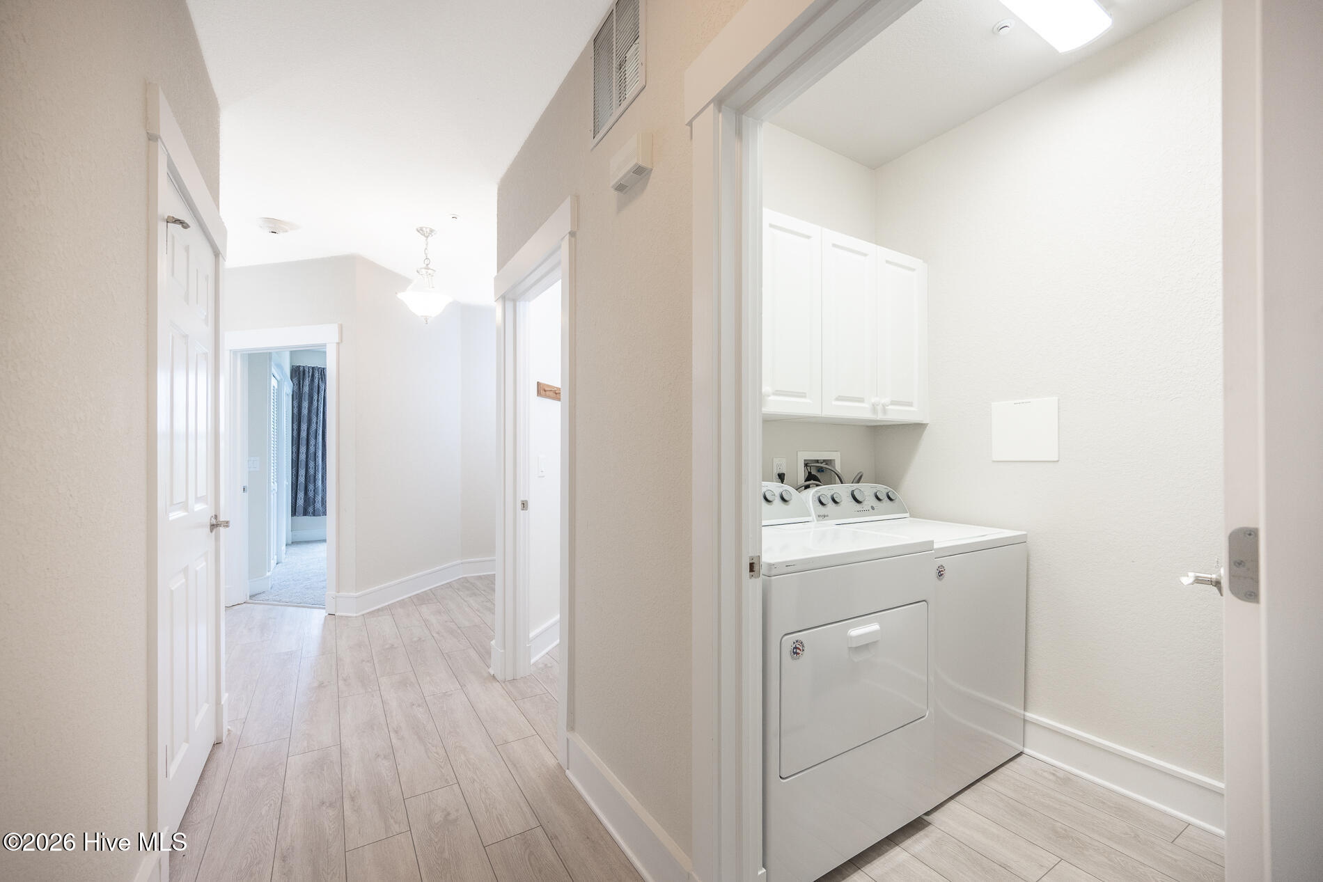100 Mercedes Court A Property Photo 26