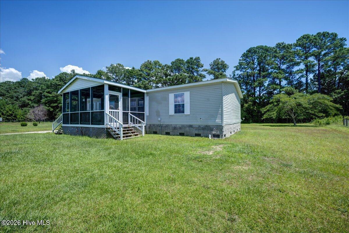 108 Dana Court Property Photo 3