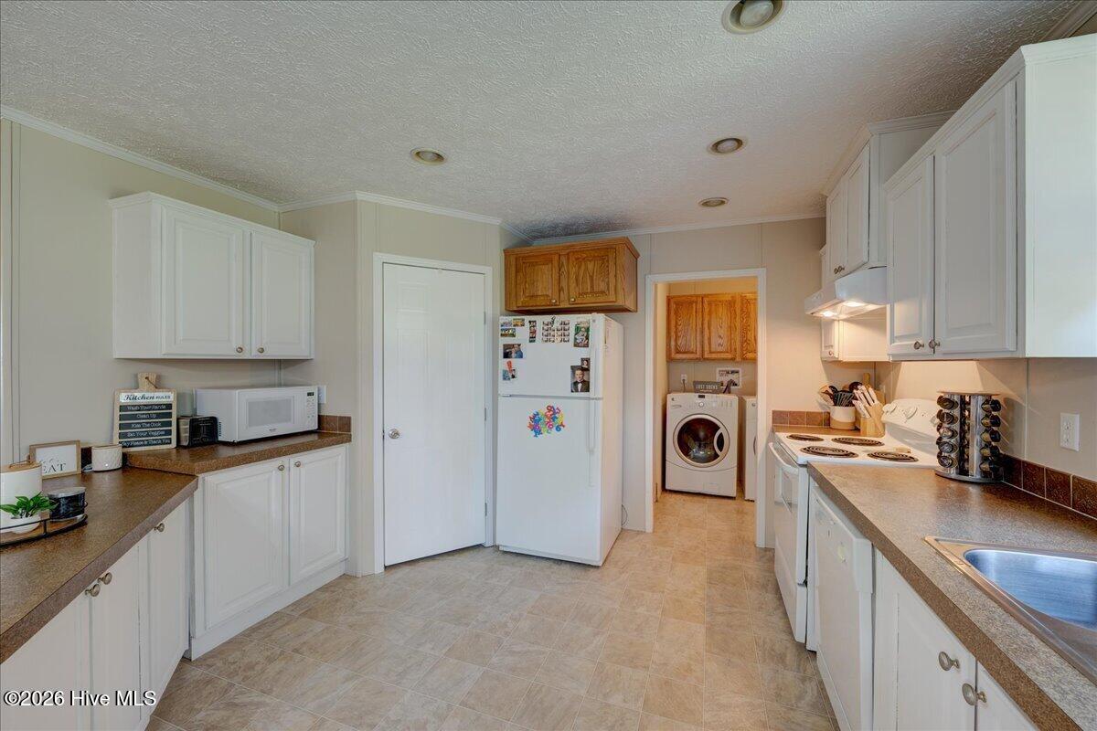 108 Dana Court Property Photo 15