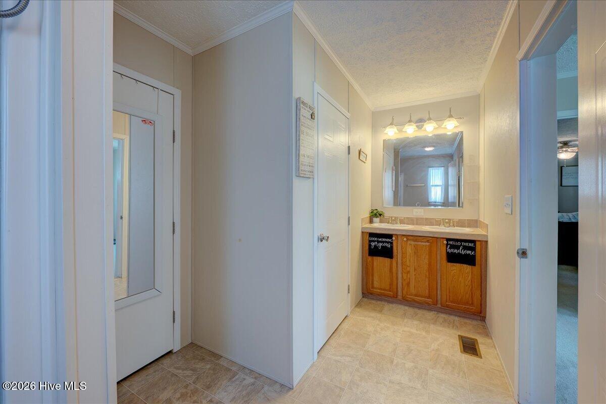 108 Dana Court Property Photo 21