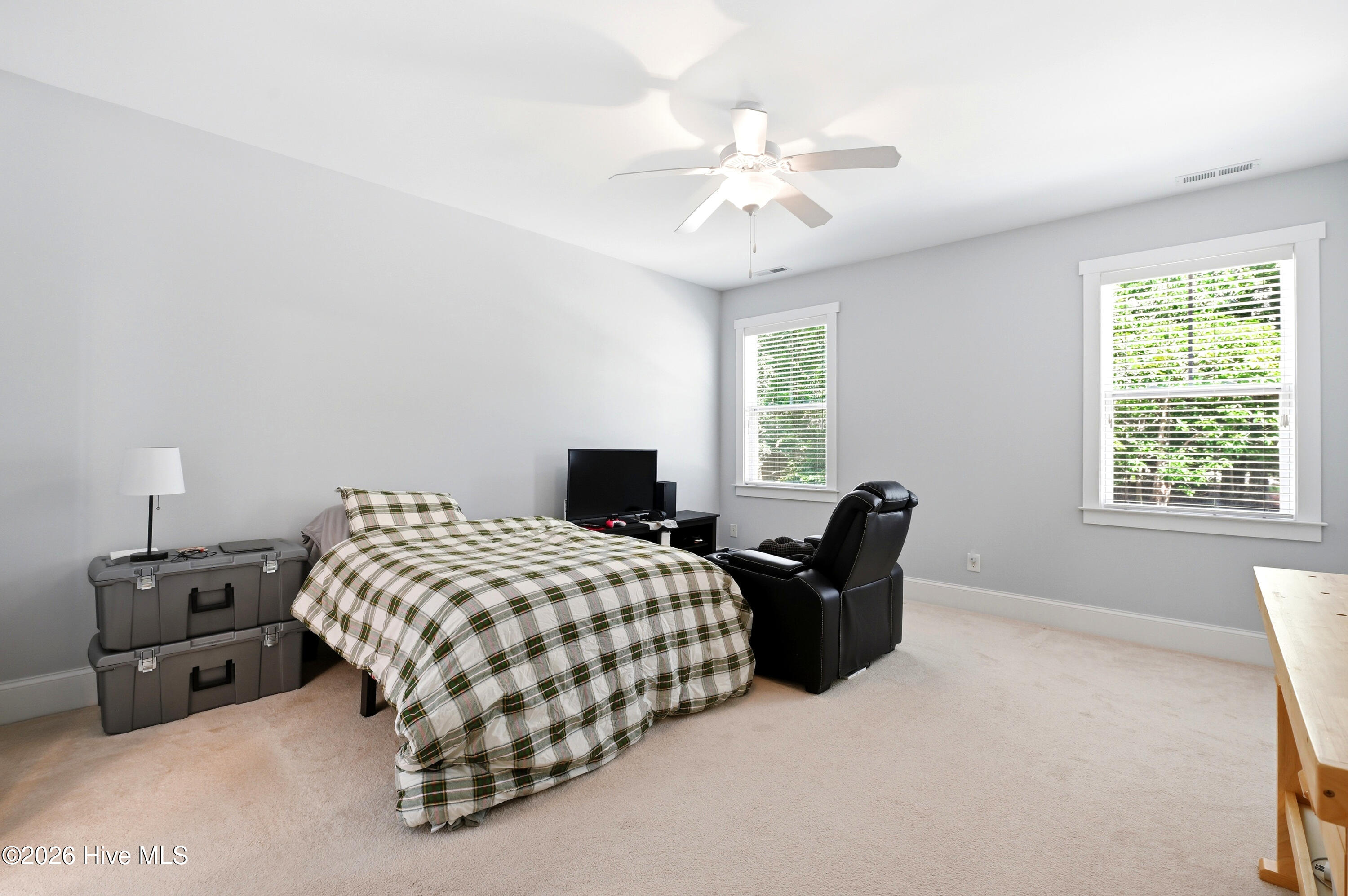 100 Hickory Circle Property Photo 13