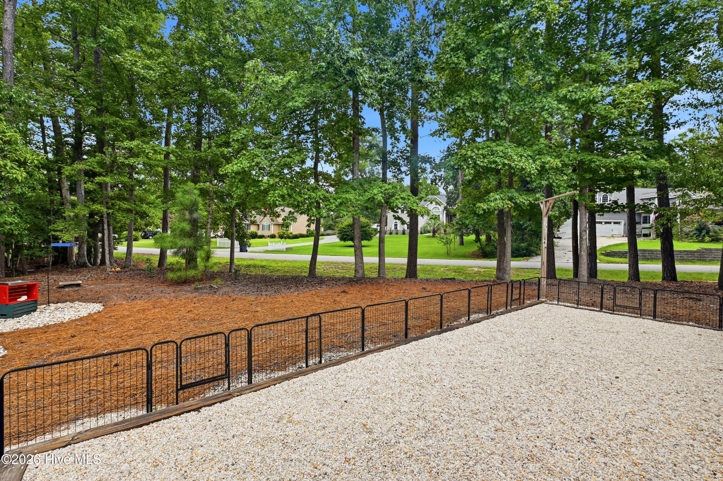 100 Hickory Circle Property Photo 24