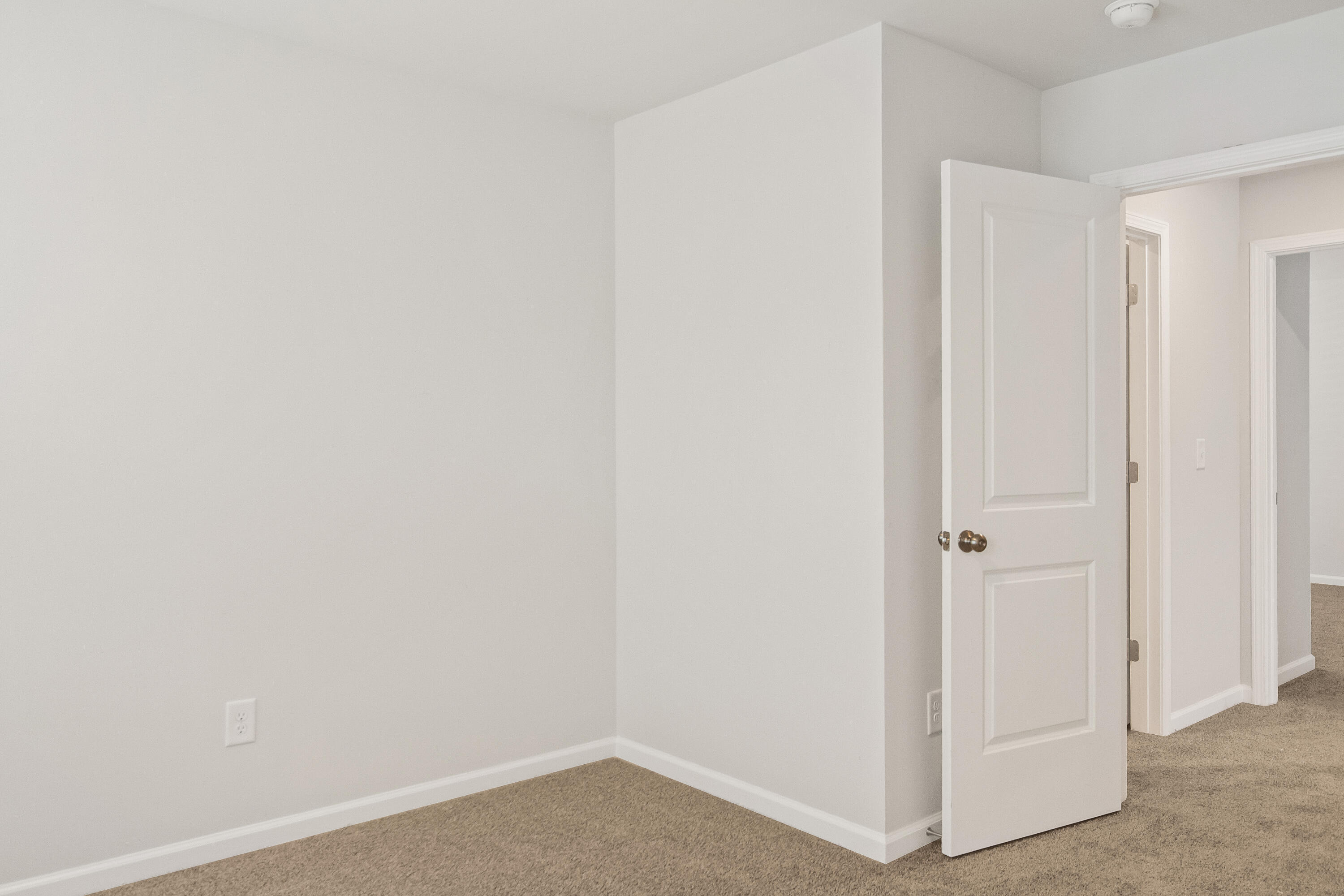 5266 Proper Court Property Photo 16