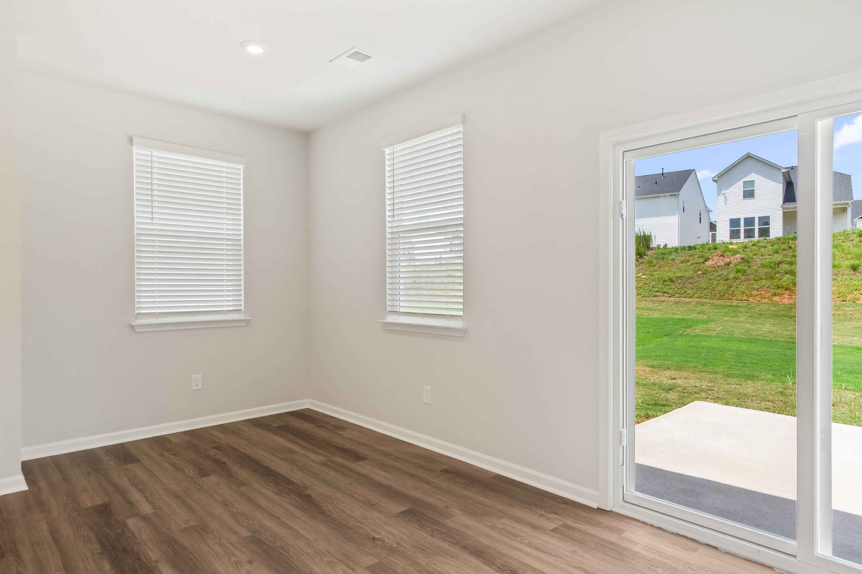 5266 Proper Court Property Photo 19