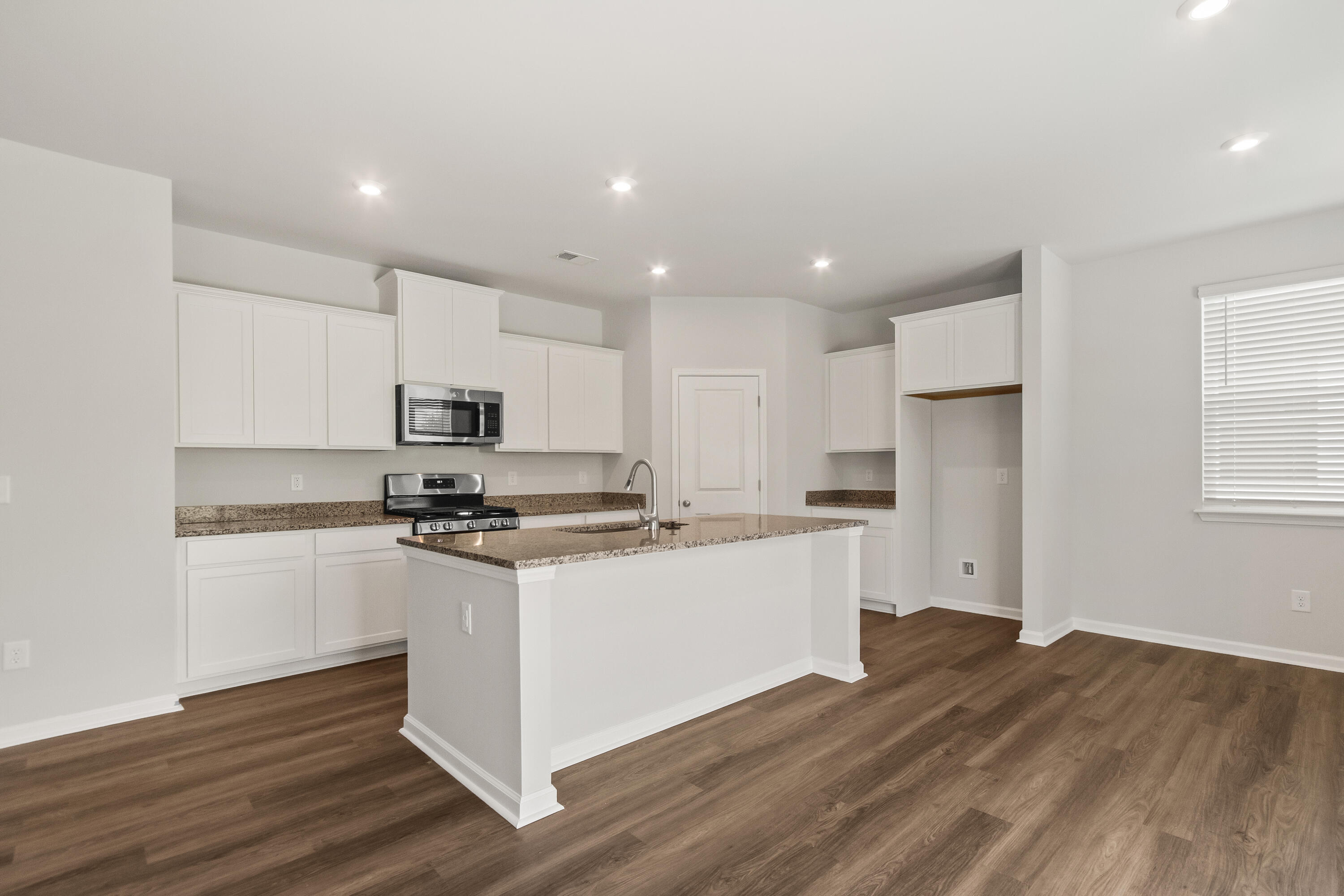5266 Proper Court Property Photo 25