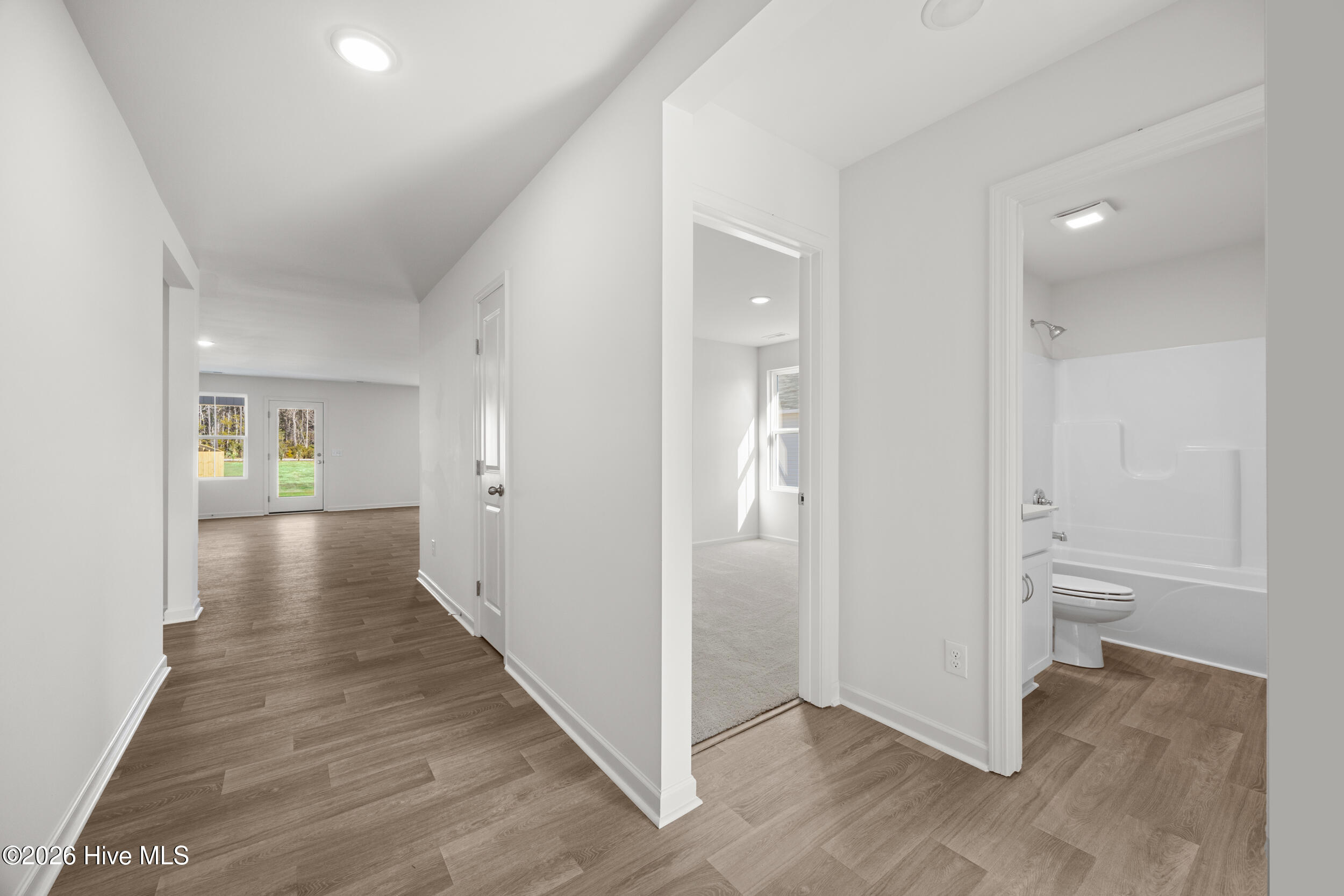 921 Parkway Drive 208 Property Photo 4