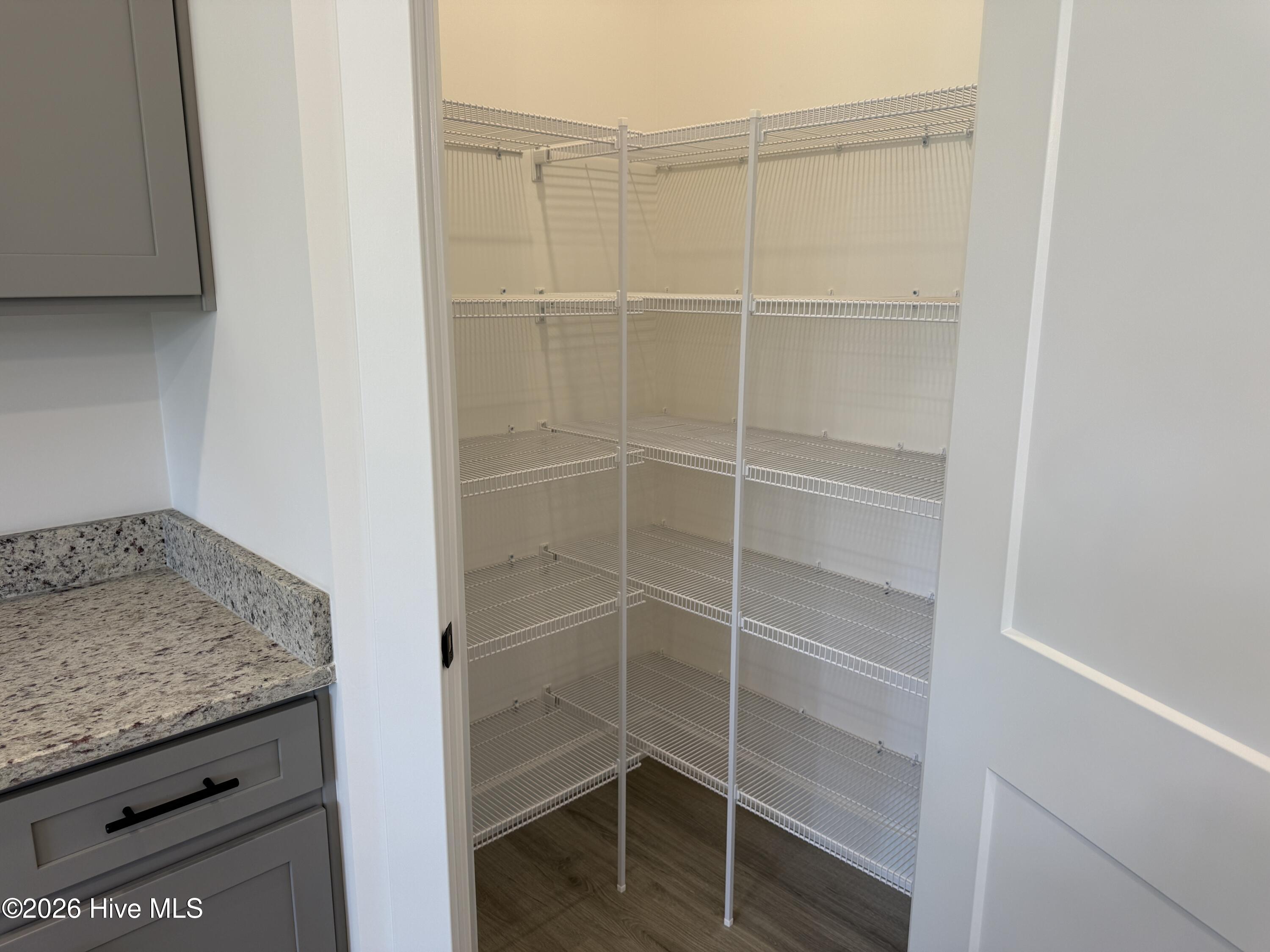 2015 Tharrington Way Property Photo 8