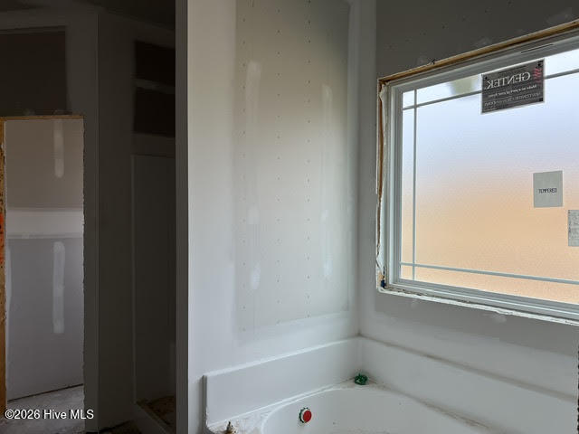 100 Bernie Drive Property Photo 5