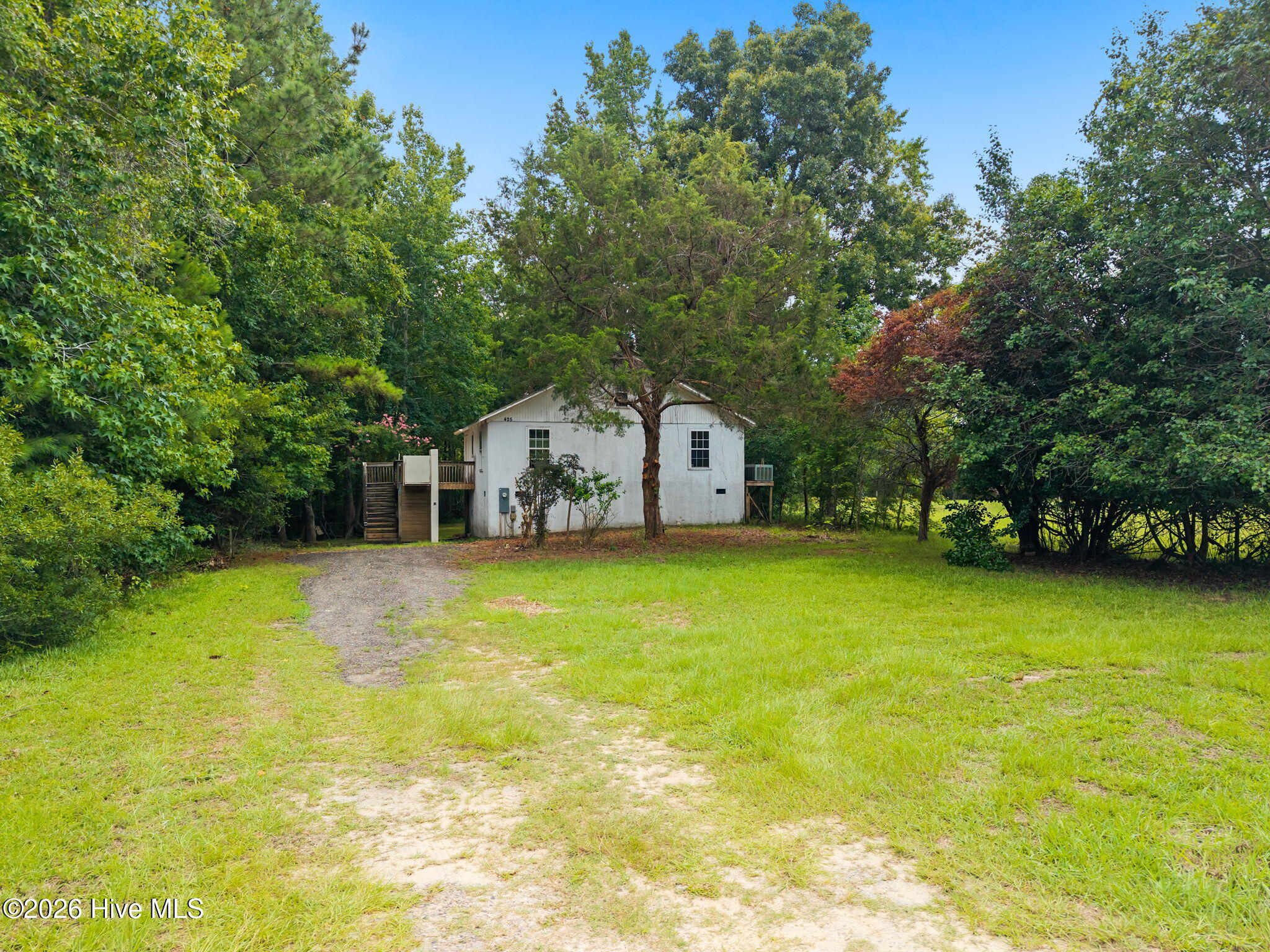 425 Colonial Landing Road Se Property Photo 2