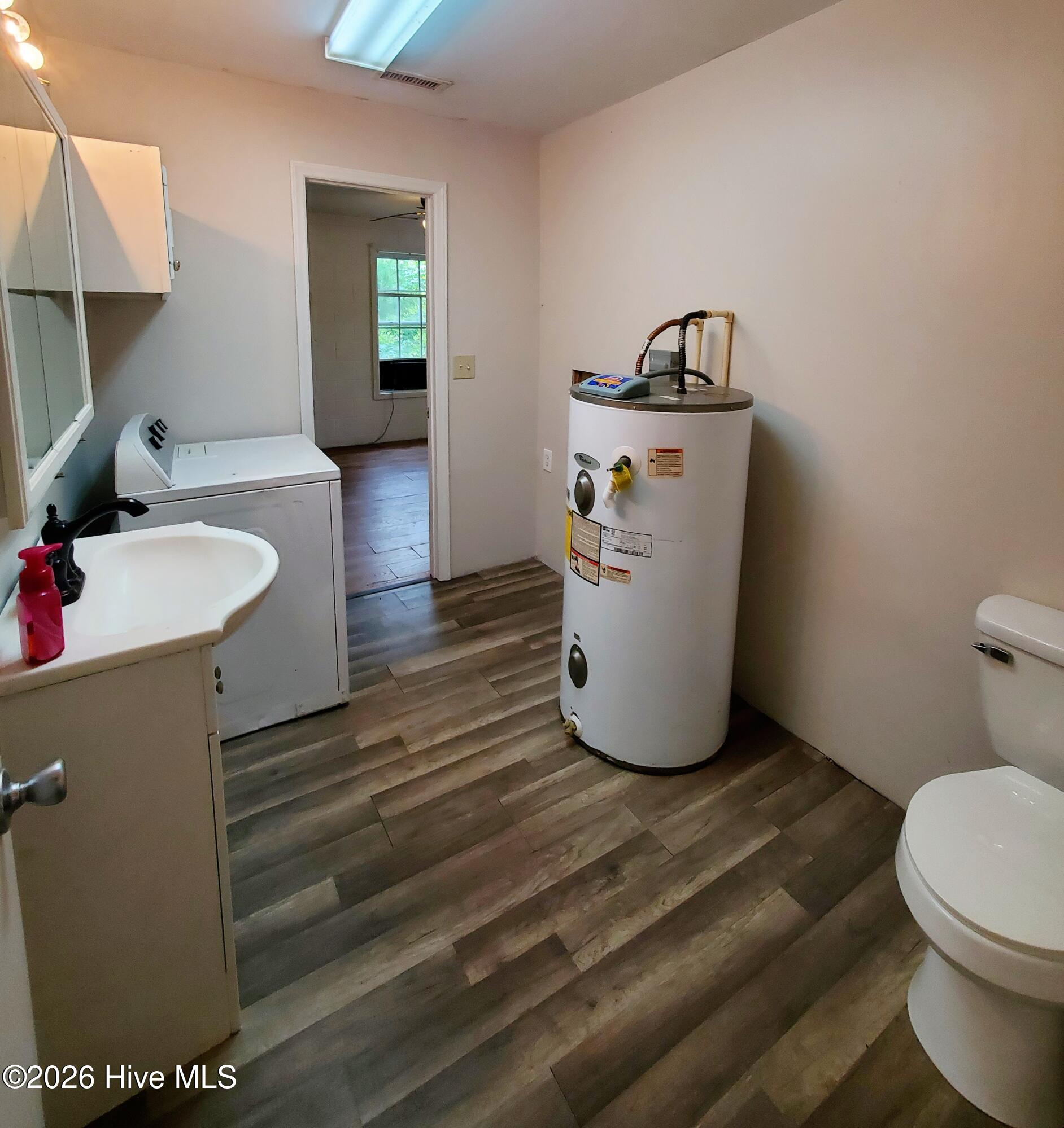425 Colonial Landing Road Se Property Photo 14