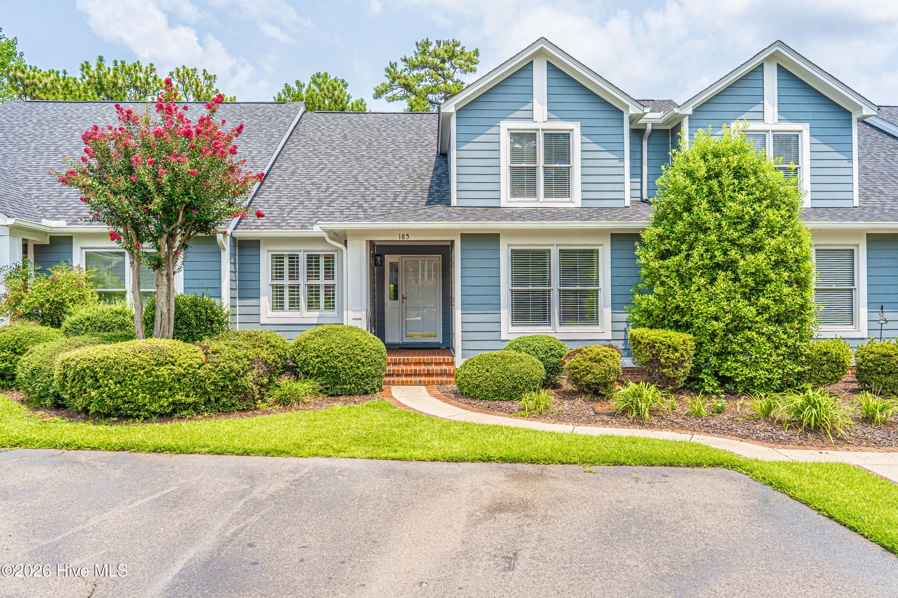 185 N Knoll Road Property Photo 1