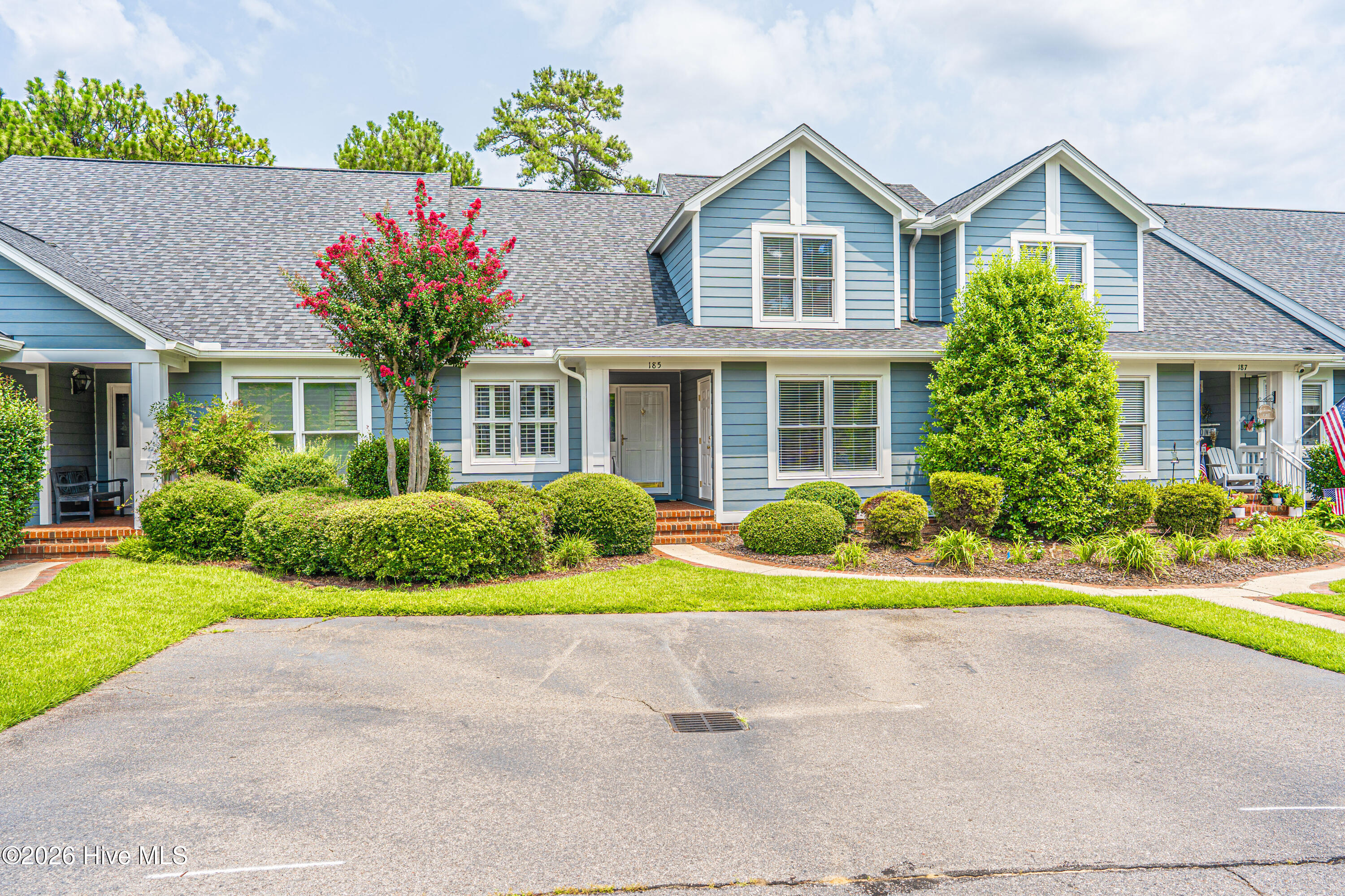 185 N Knoll Road Property Photo 4