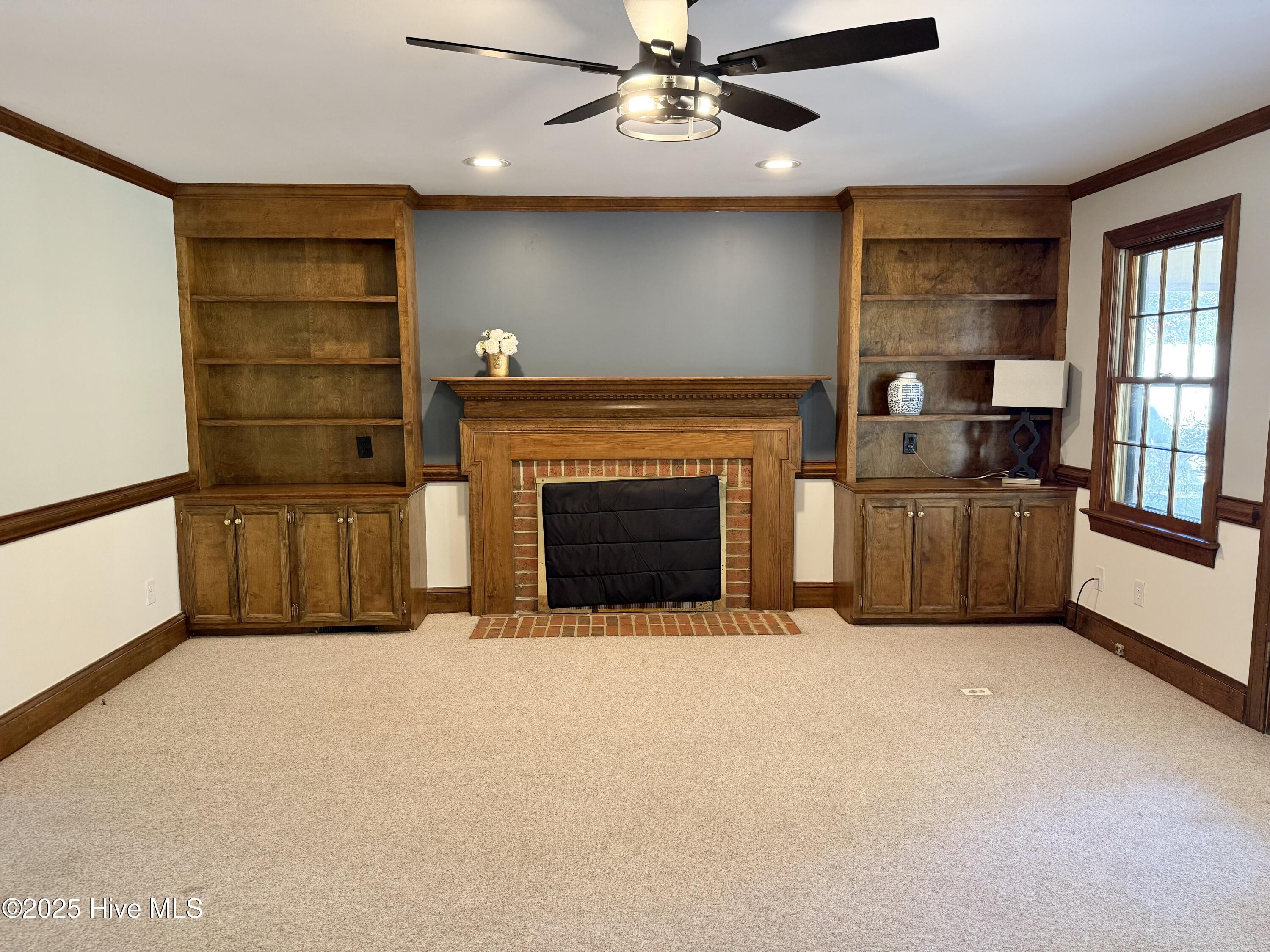 703 Daventry Drive Property Photo 27