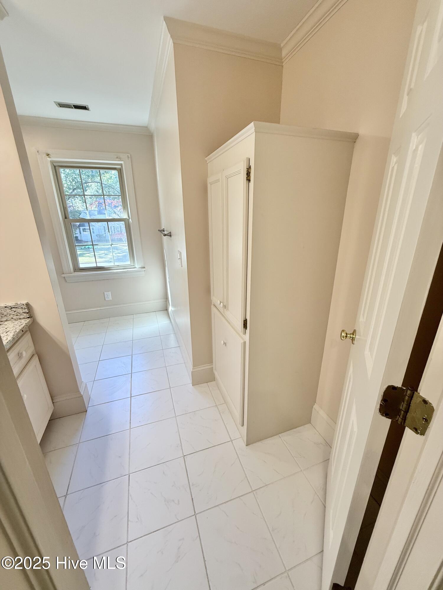 703 Daventry Drive Property Photo 44