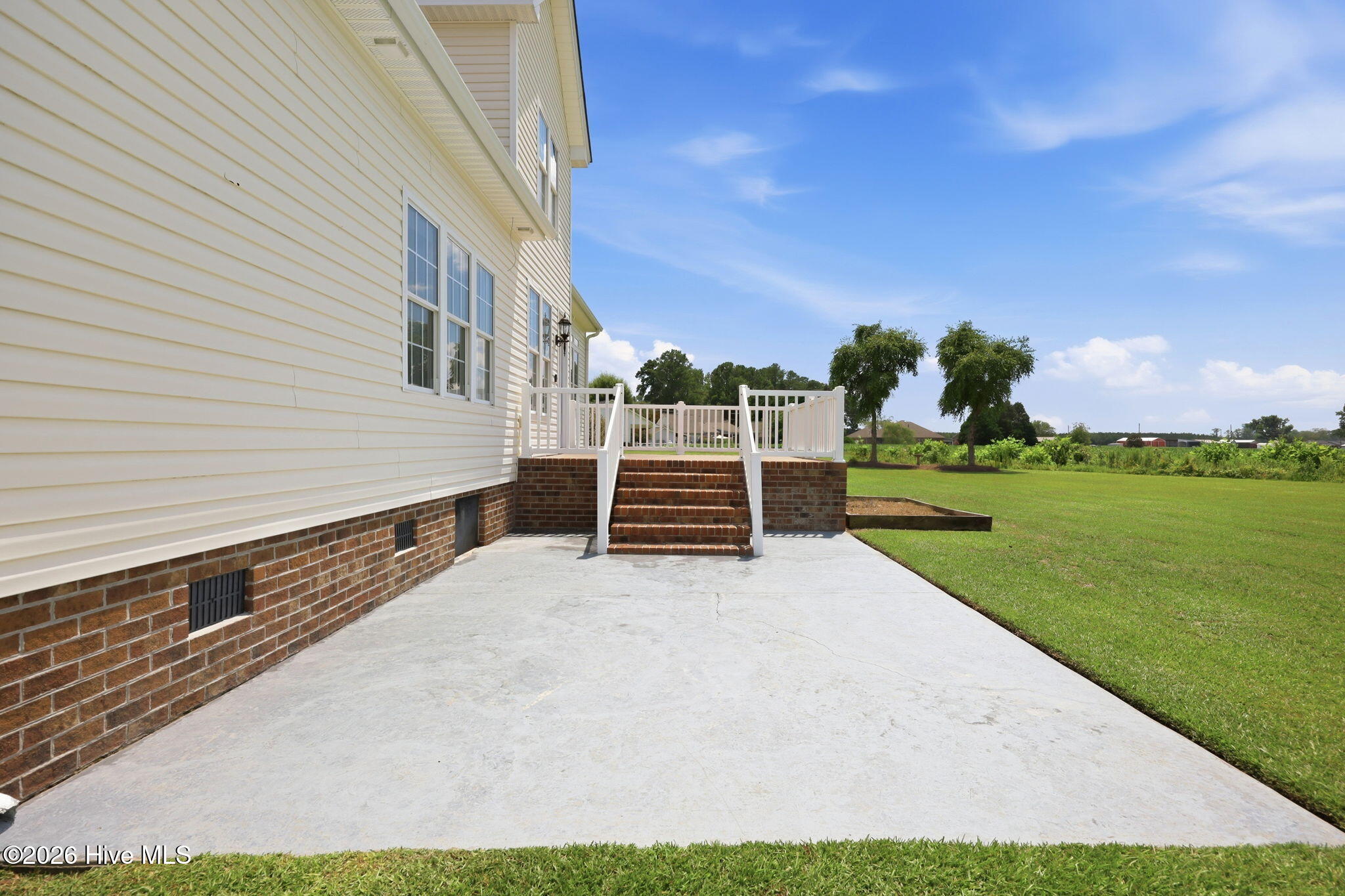 1296 Windbrooke Drive Property Photo 10