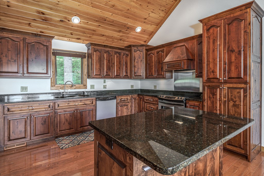 509 Lonesome Pine Road Property Photo 15