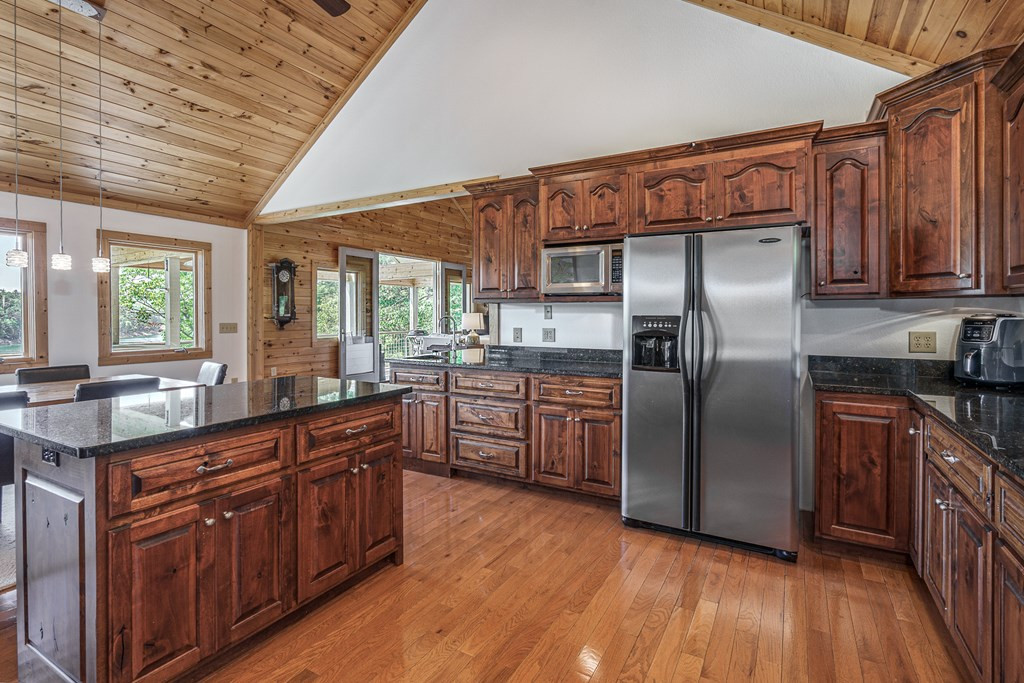 509 Lonesome Pine Road Property Photo 16