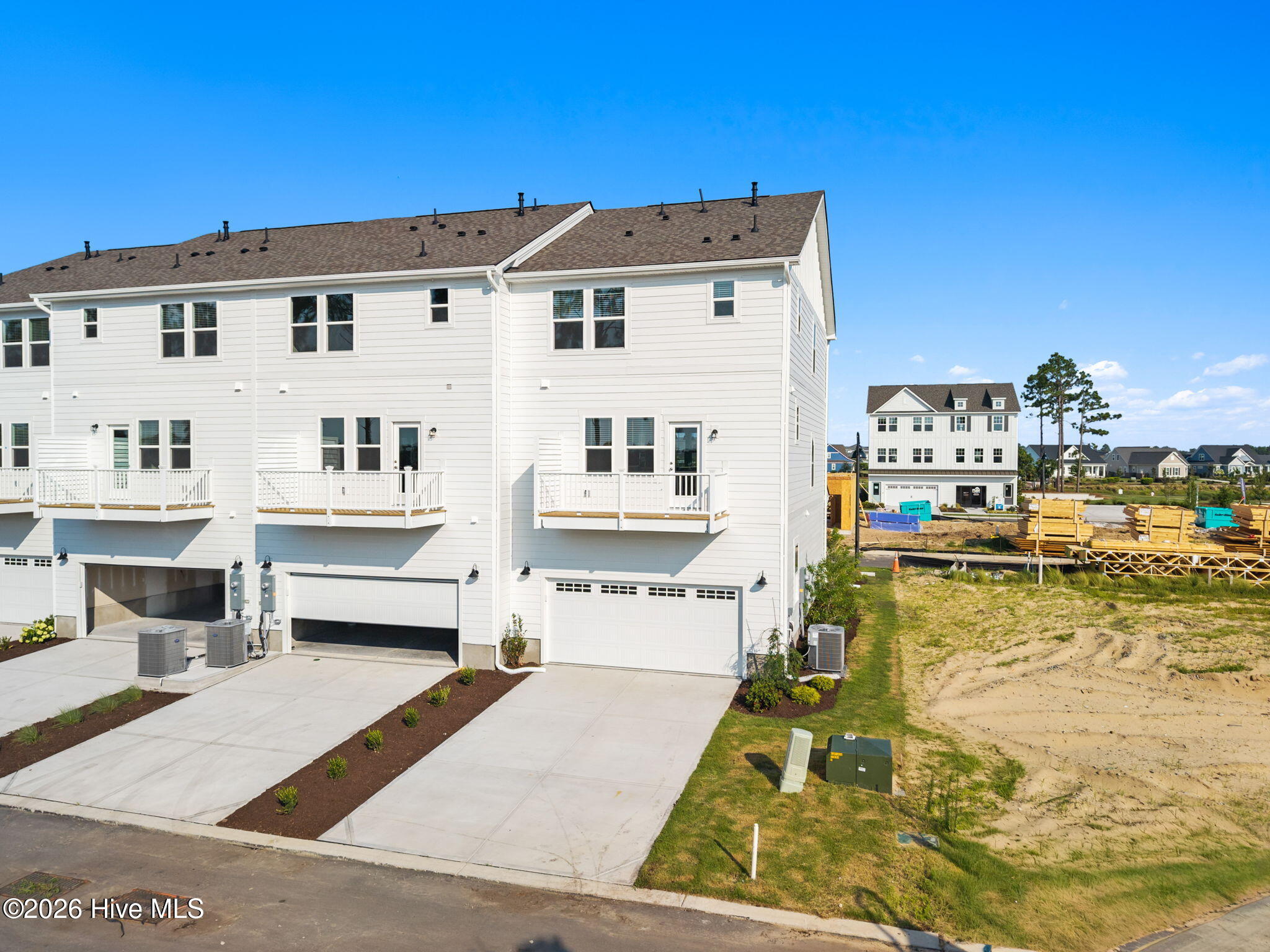 225 Pelican Flight Loop Property Photo 47