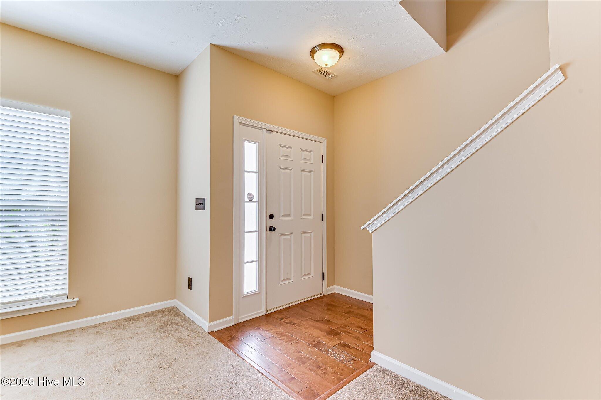 836 Westlawn Drive Property Photo 5