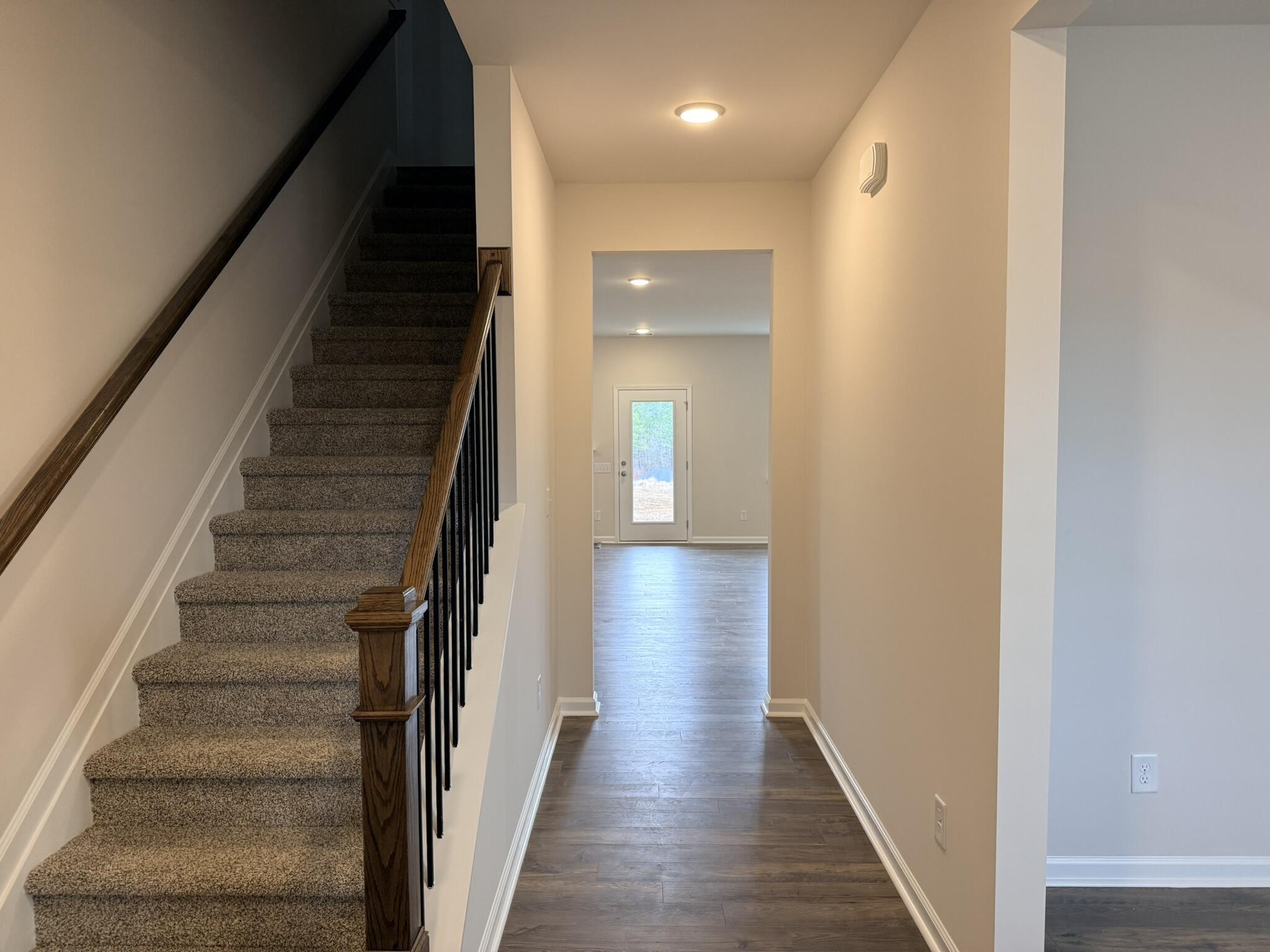 5290 Tullamore Drive Property Photo 4