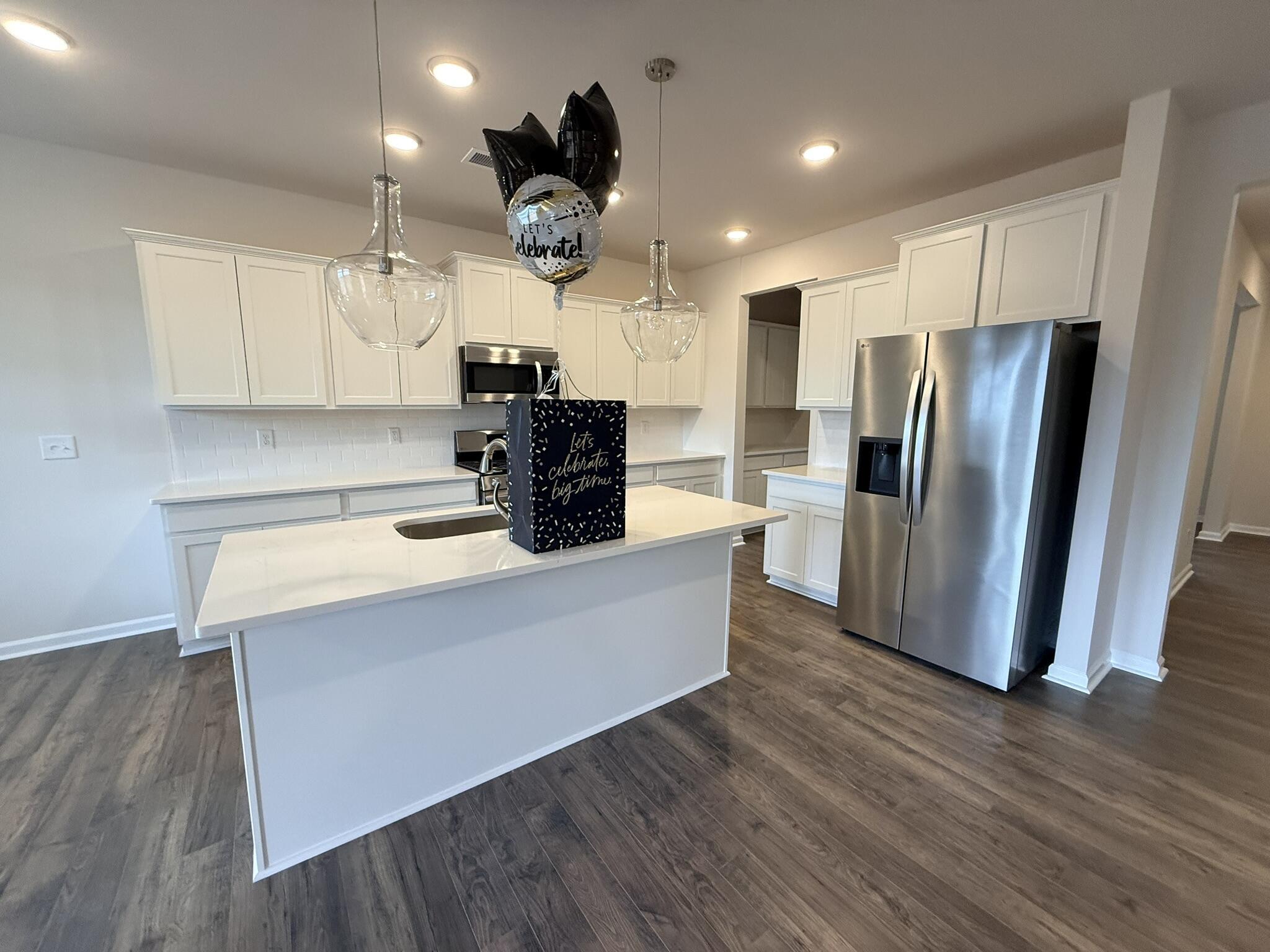 5290 Tullamore Drive Property Photo 9