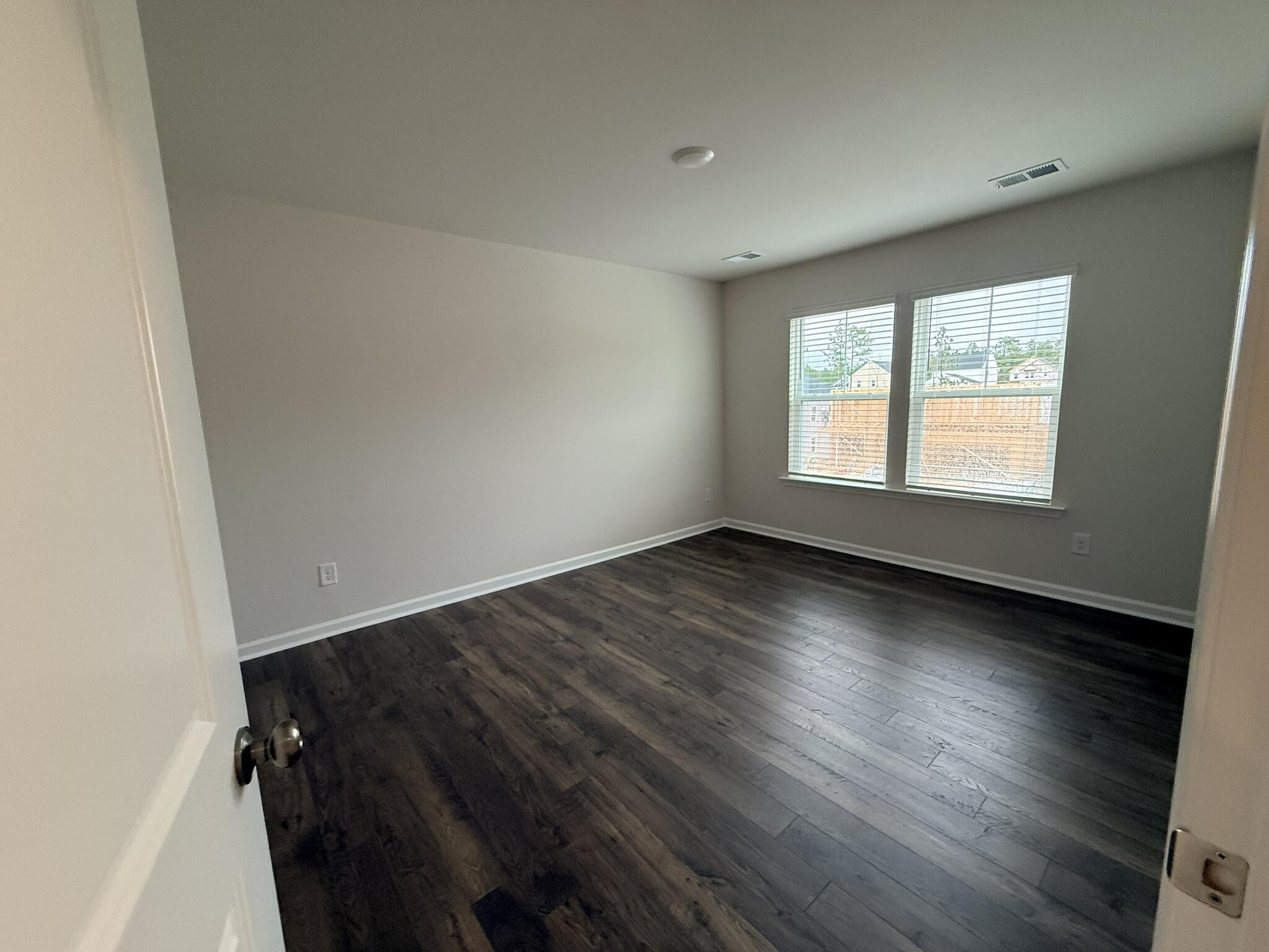 5290 Tullamore Drive Property Photo 15