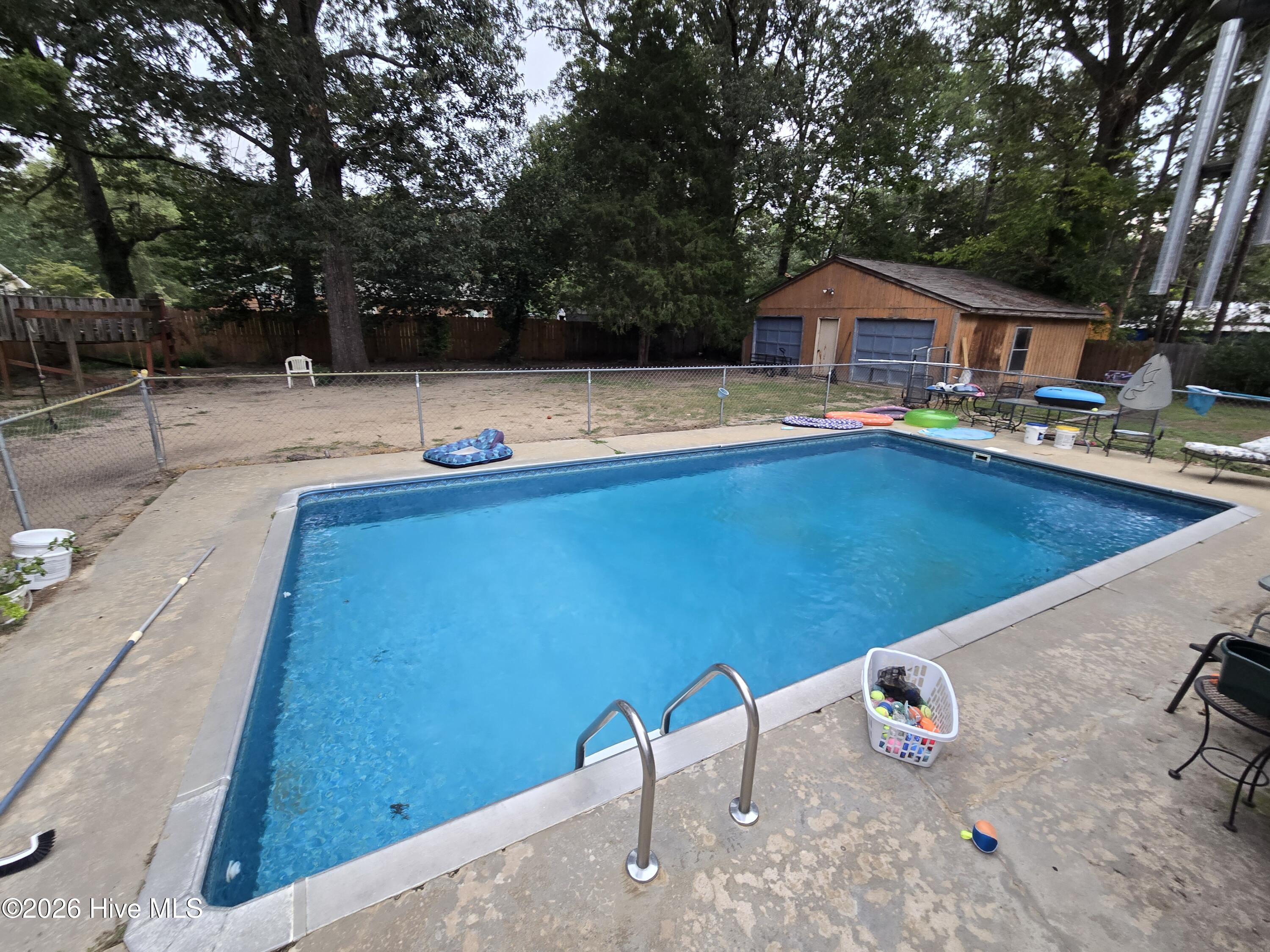 12501 Laurelcrest Road Property Photo 9