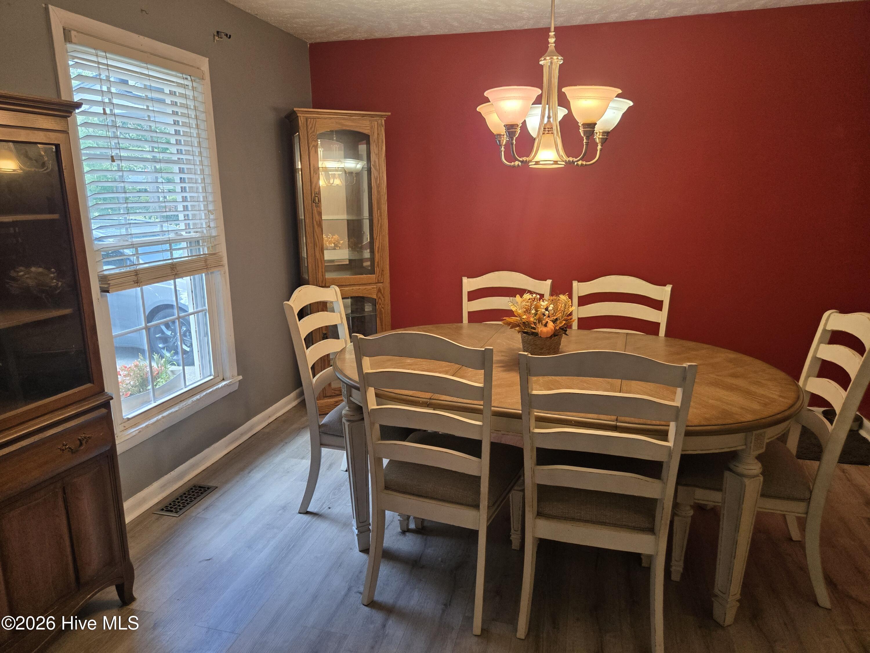 12501 Laurelcrest Road Property Photo 14
