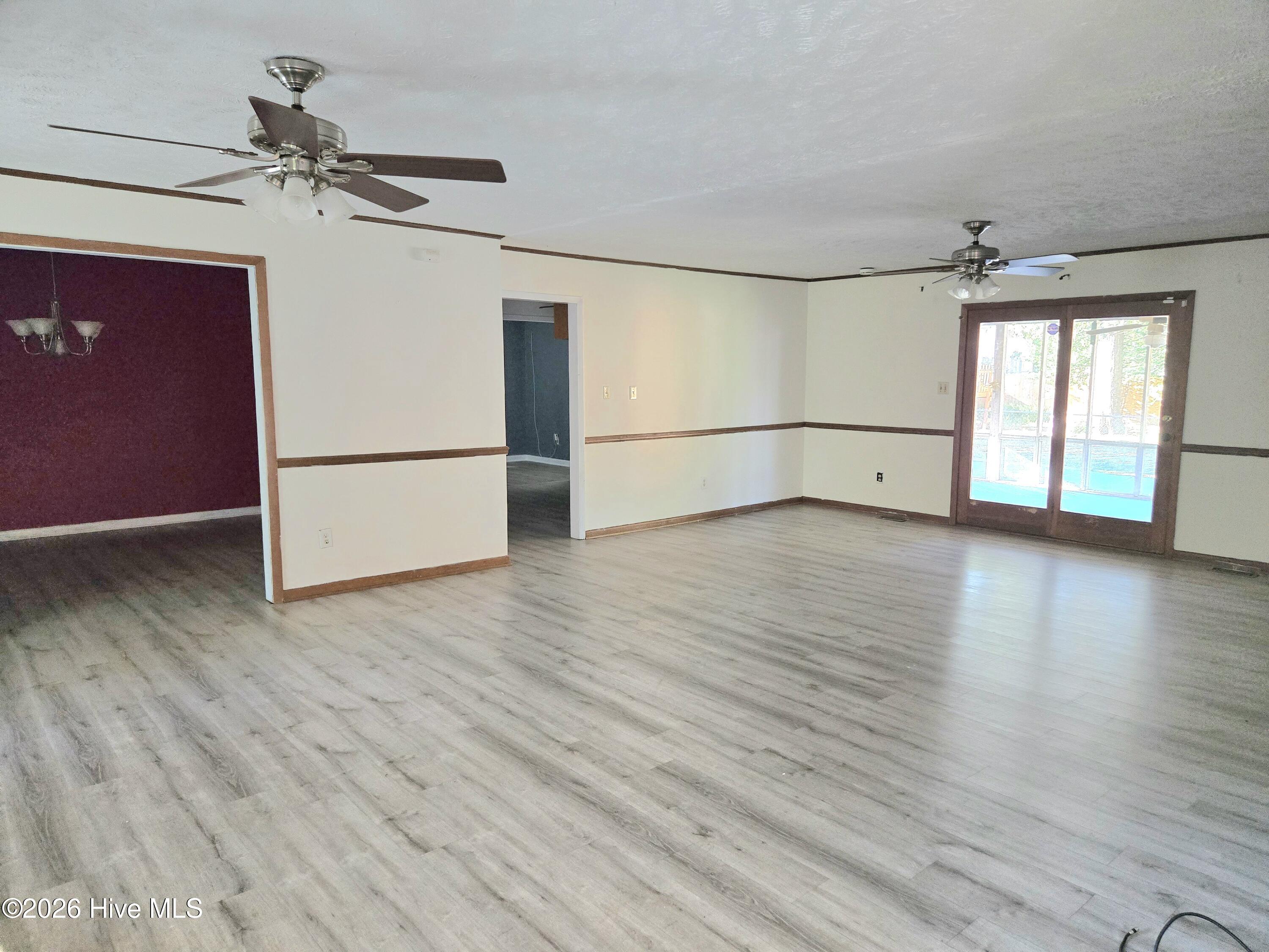12501 Laurelcrest Road Property Photo 37