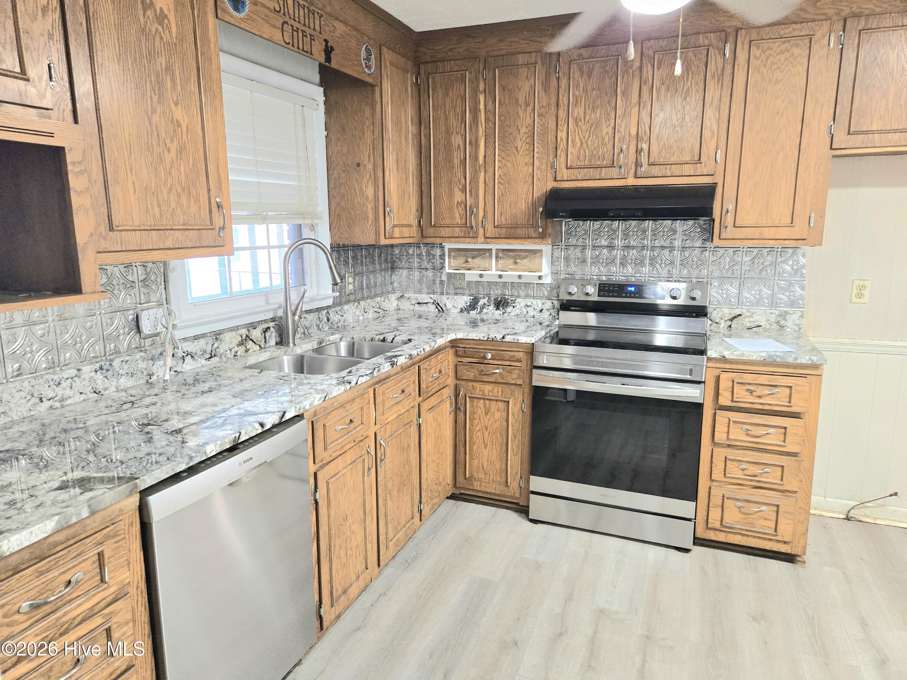 12501 Laurelcrest Road Property Photo 45