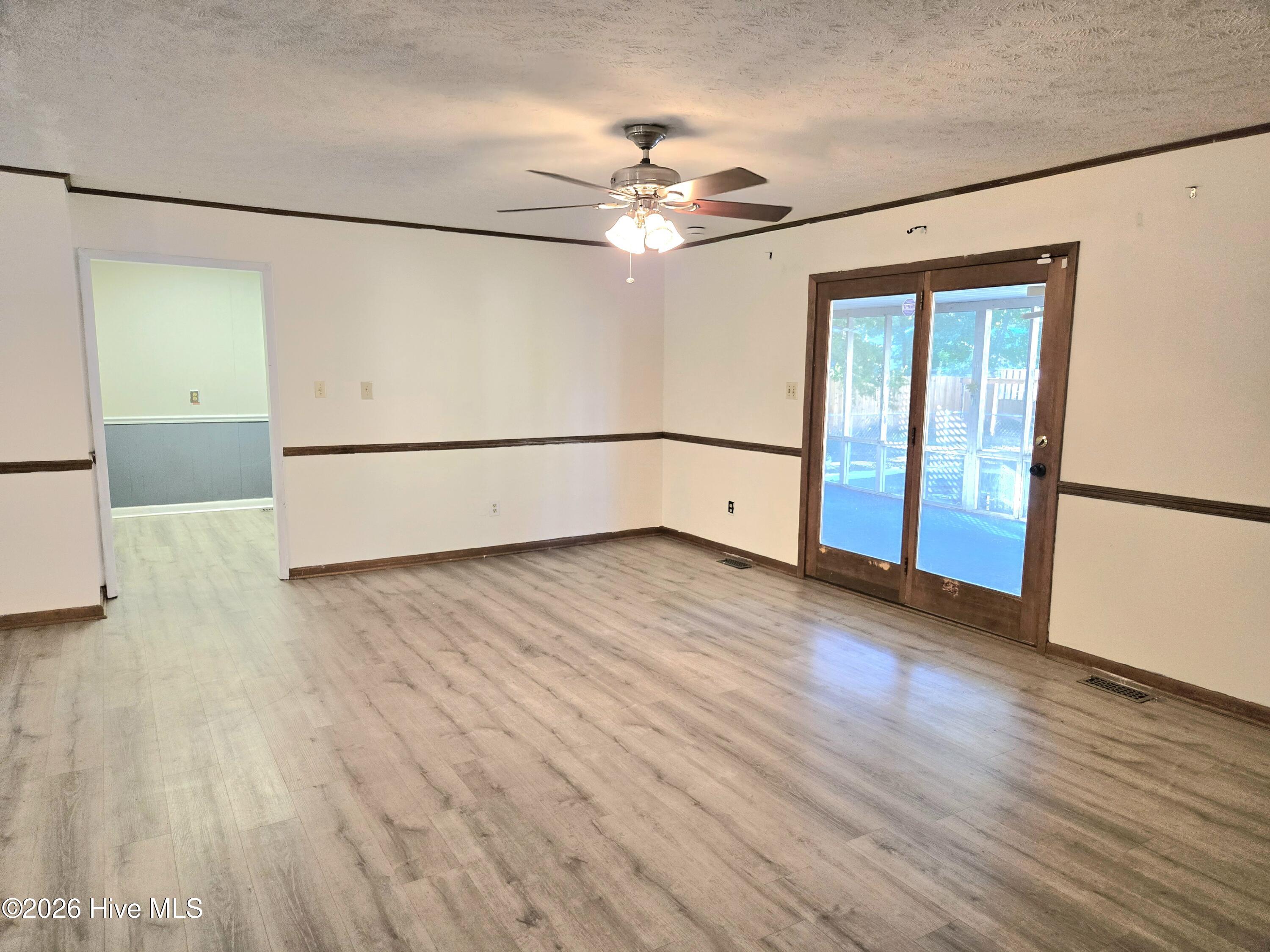12501 Laurelcrest Road Property Photo 59