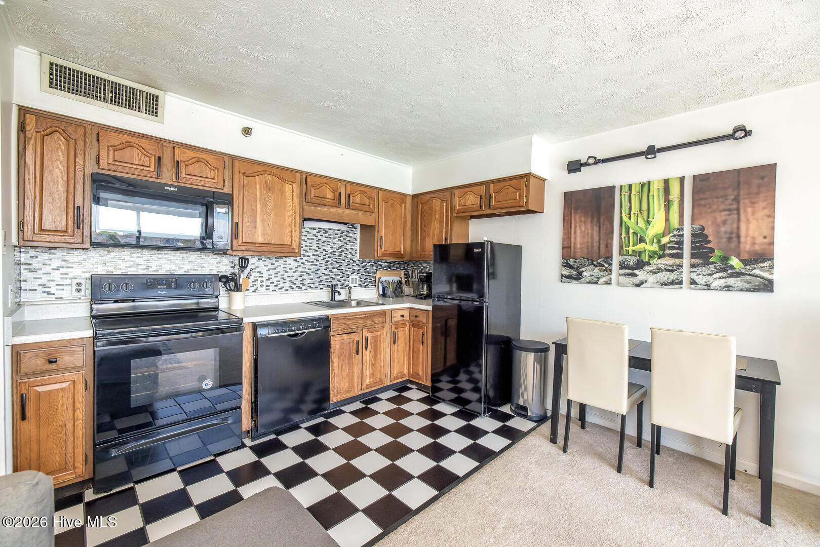 1080 Saint Joseph Street 2 D Property Photo 11