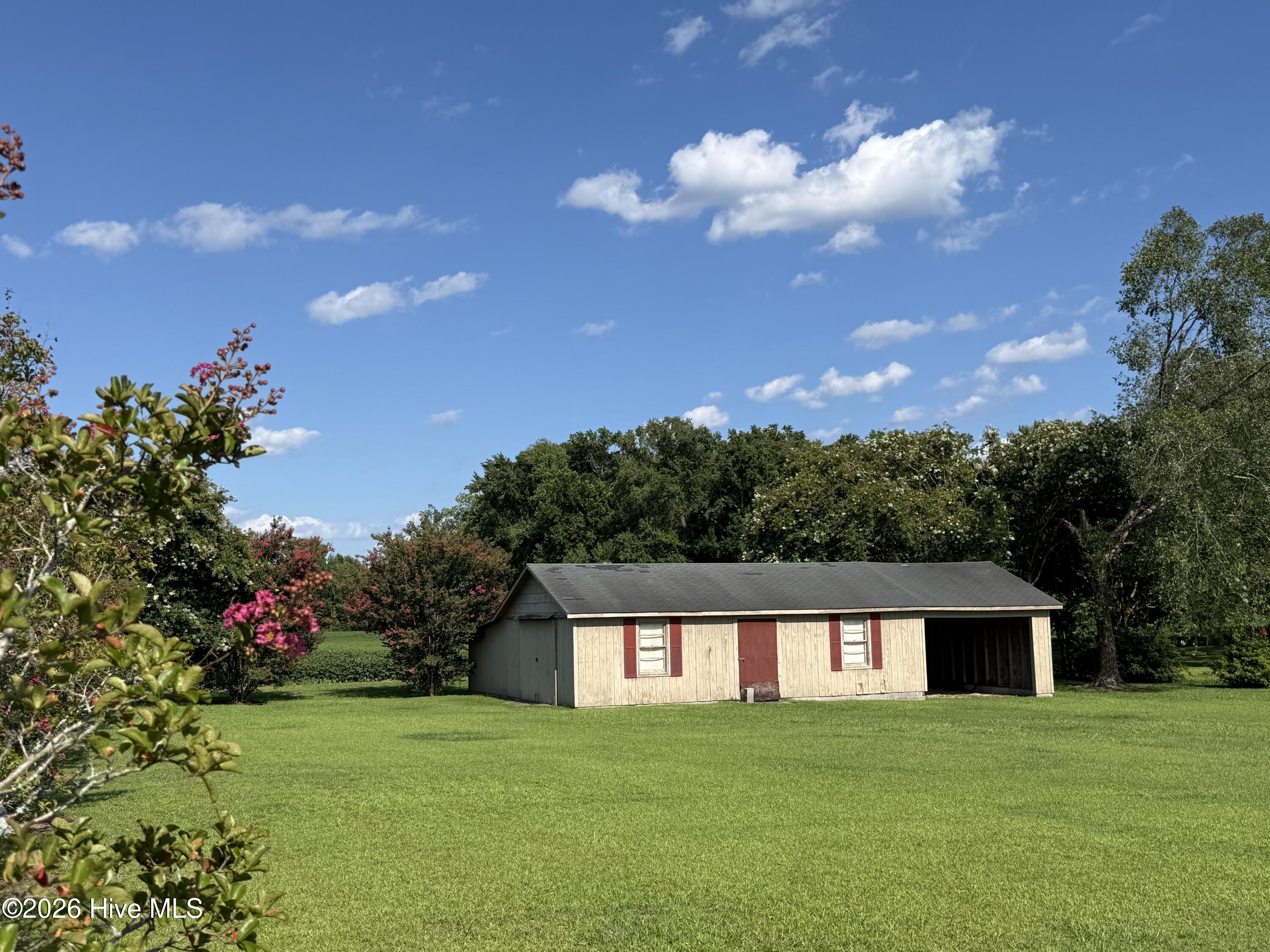 3085 Fire Dept Road Property Photo 3