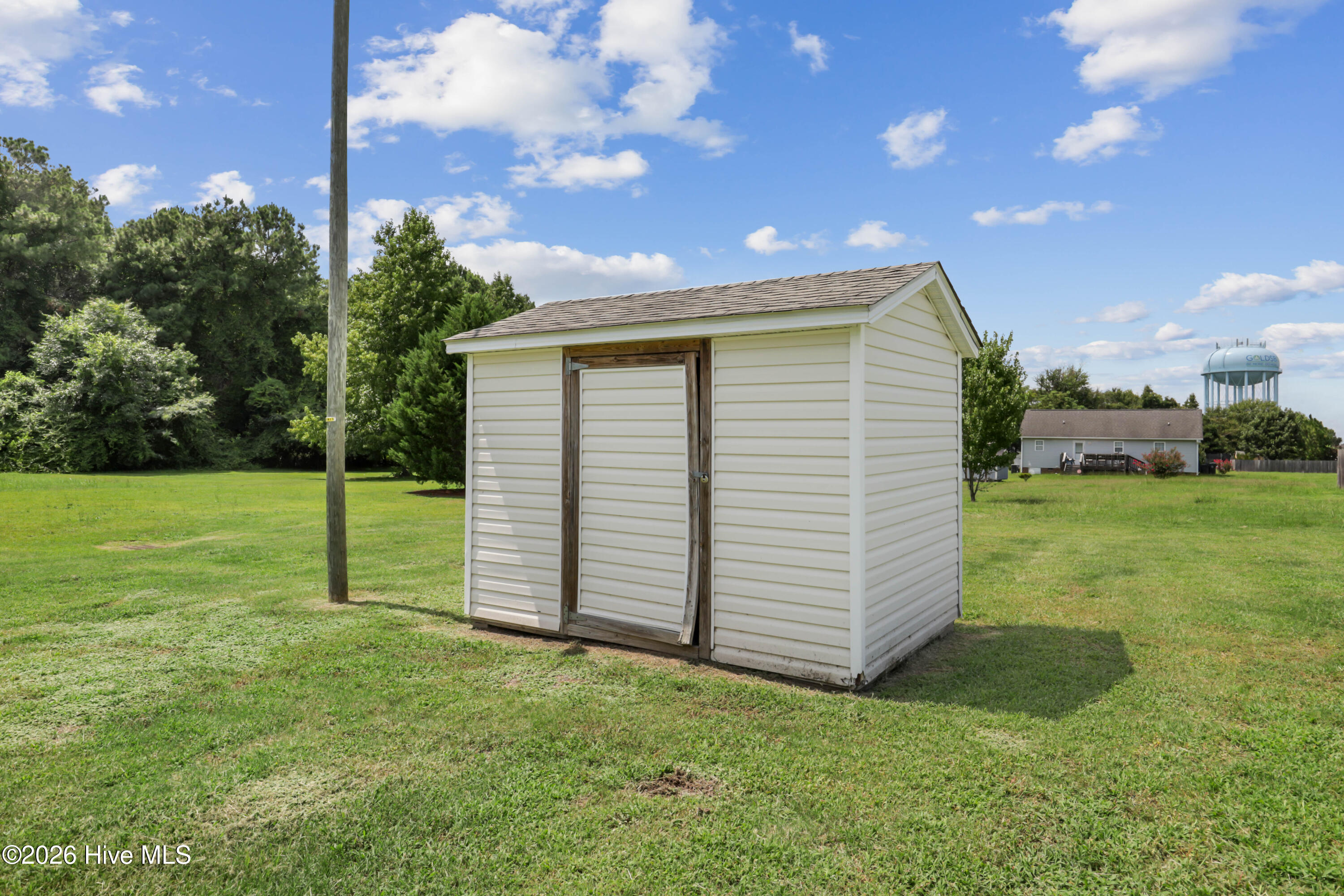 1303 Franklin Court Property Photo 25