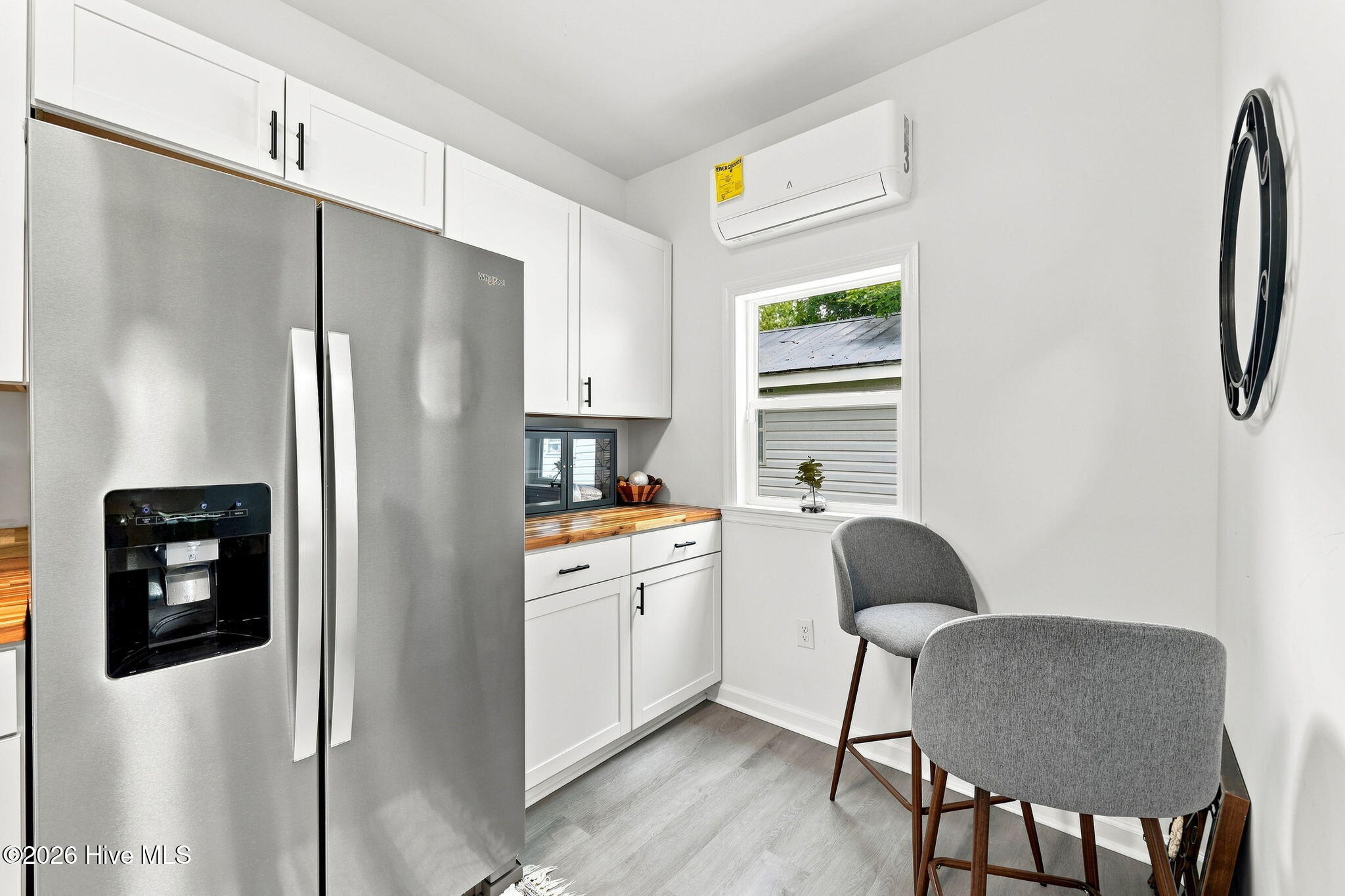 1222 Cedar Street Property Photo 6