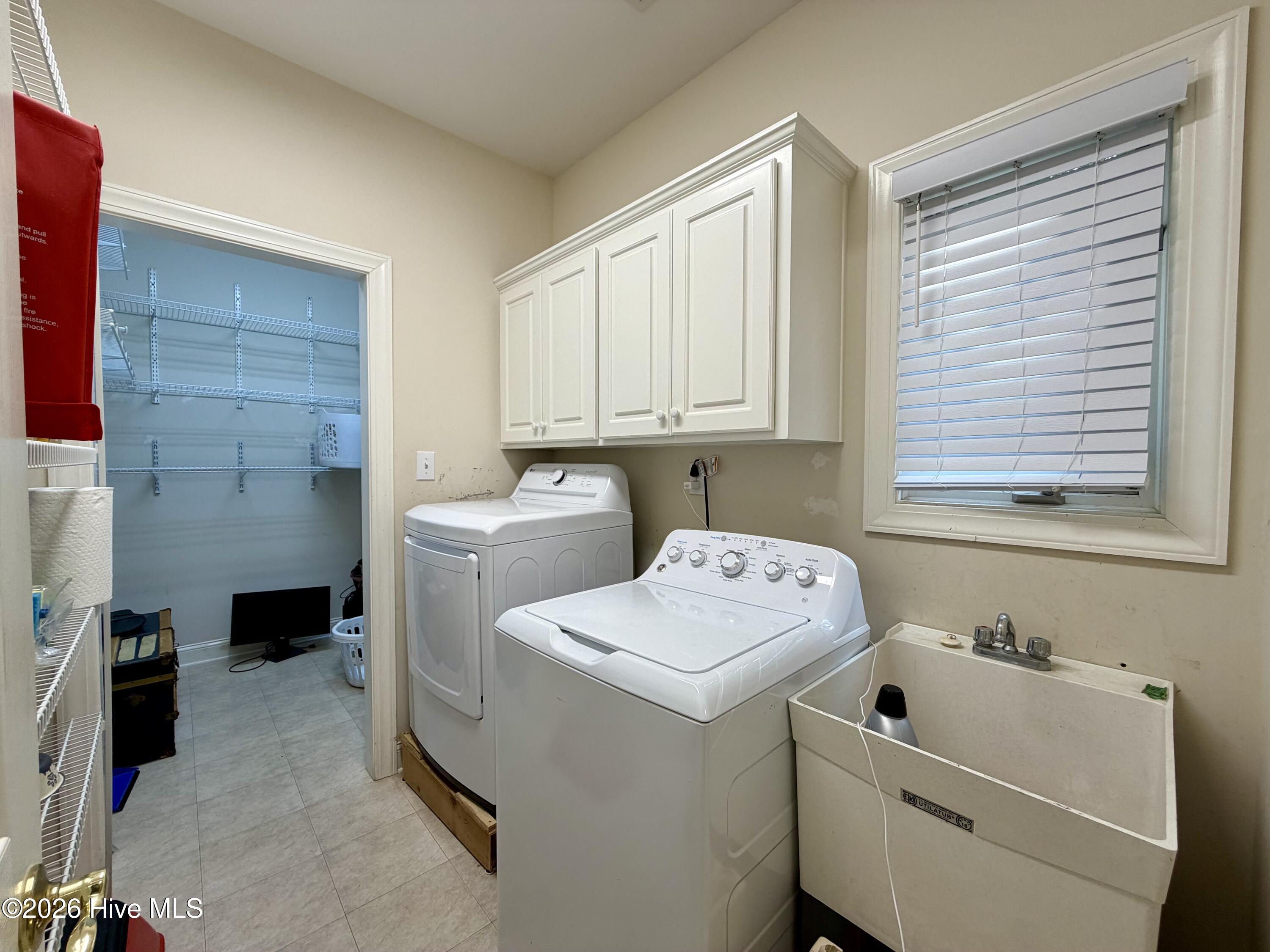 109 Drummond Place Property Photo 17