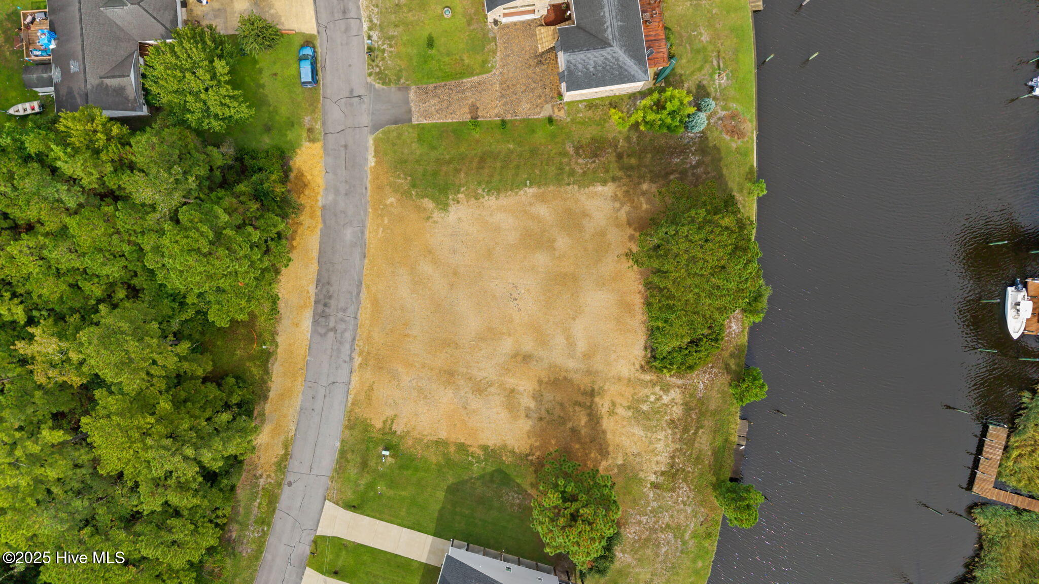 5710 339 Gondolier Drive Property Photo 2