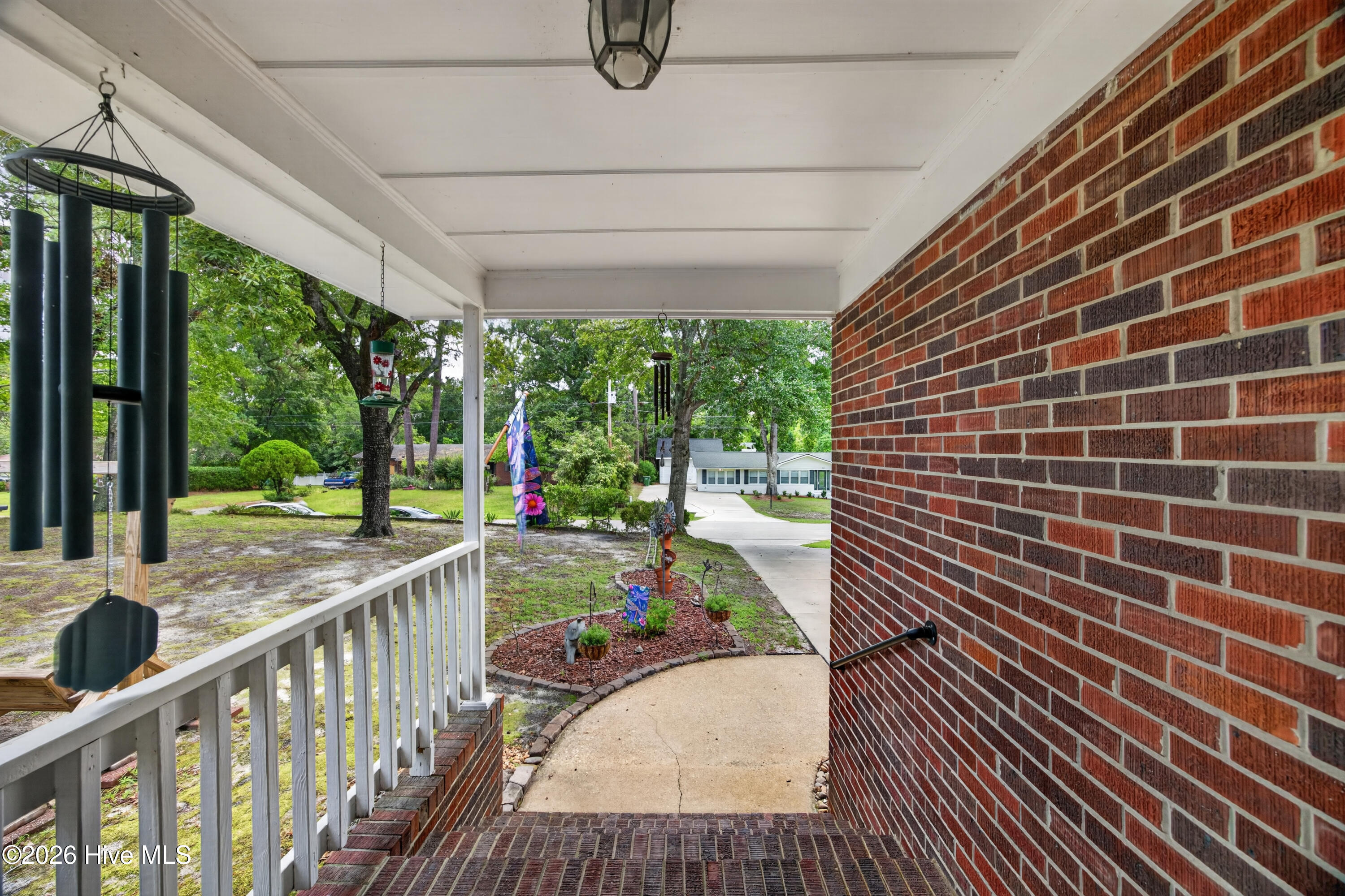 406 Sharon Drive Property Photo 5