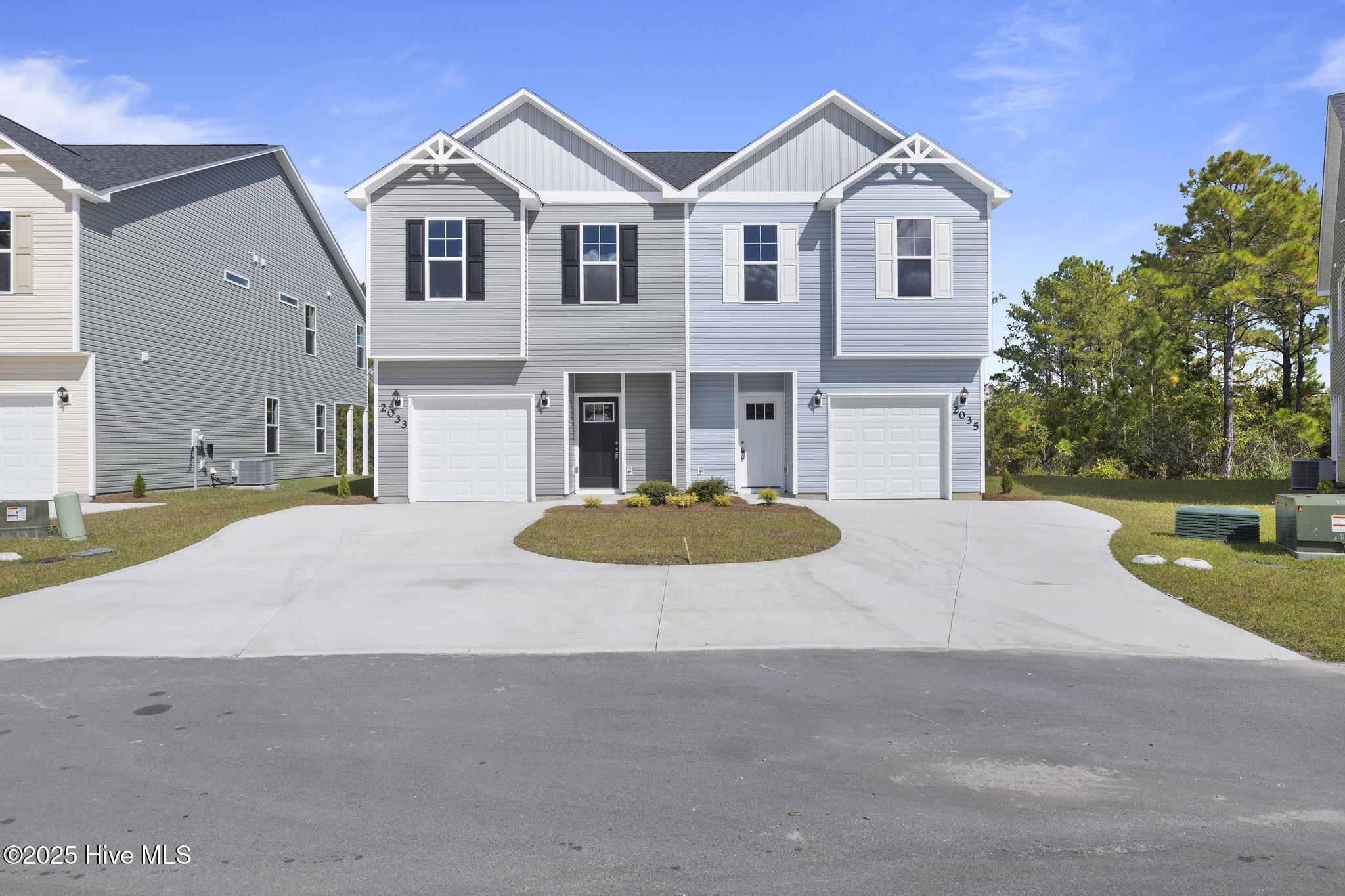 2033 Folkstone Woods Lane Property Photo 1